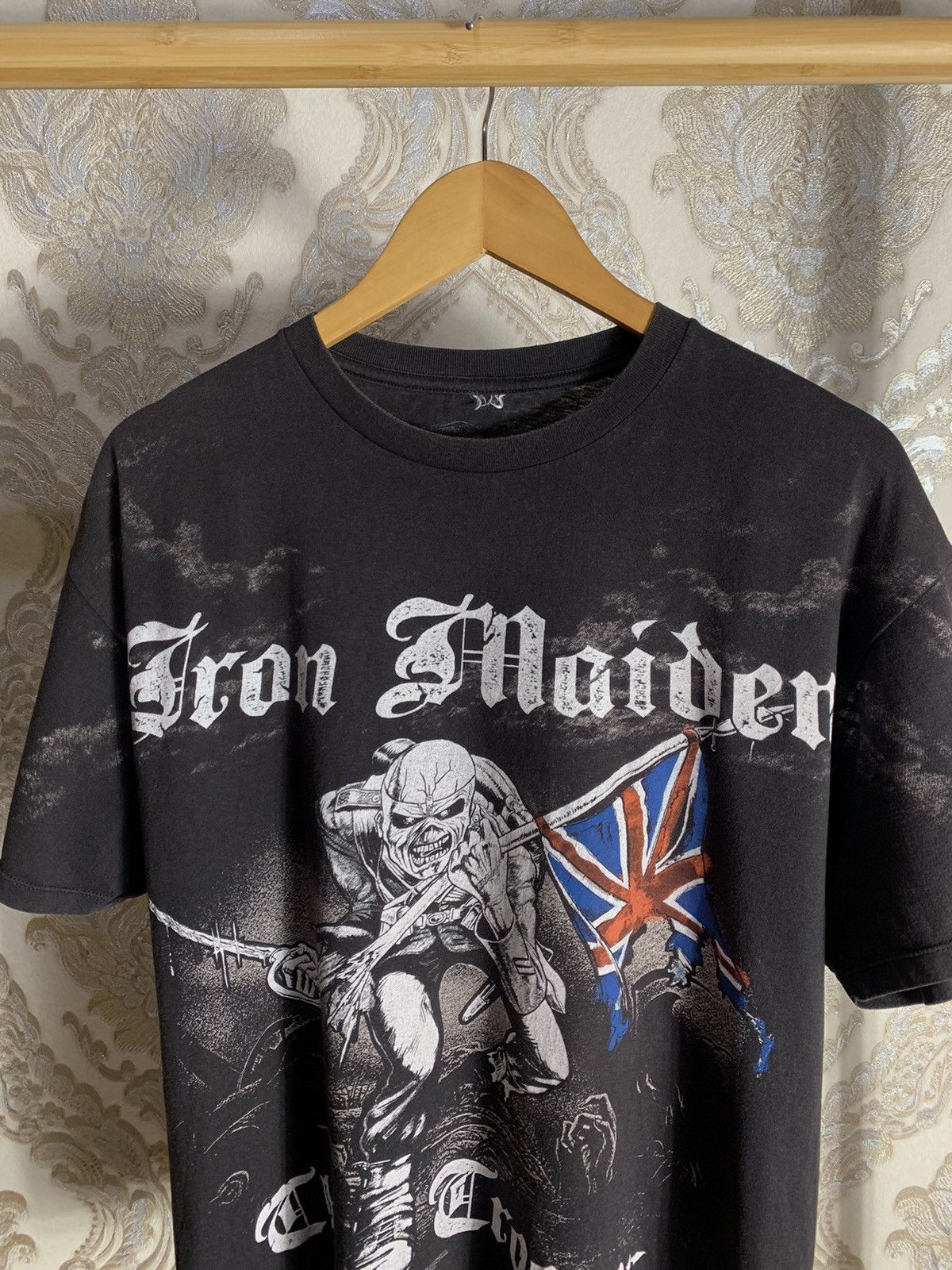 Band Tees Vintage Iron Maiden T-Shirt Band Tees Rock Y2K Drill Rare Size US XL / EU 56 / 4 - 2 Thumbnail