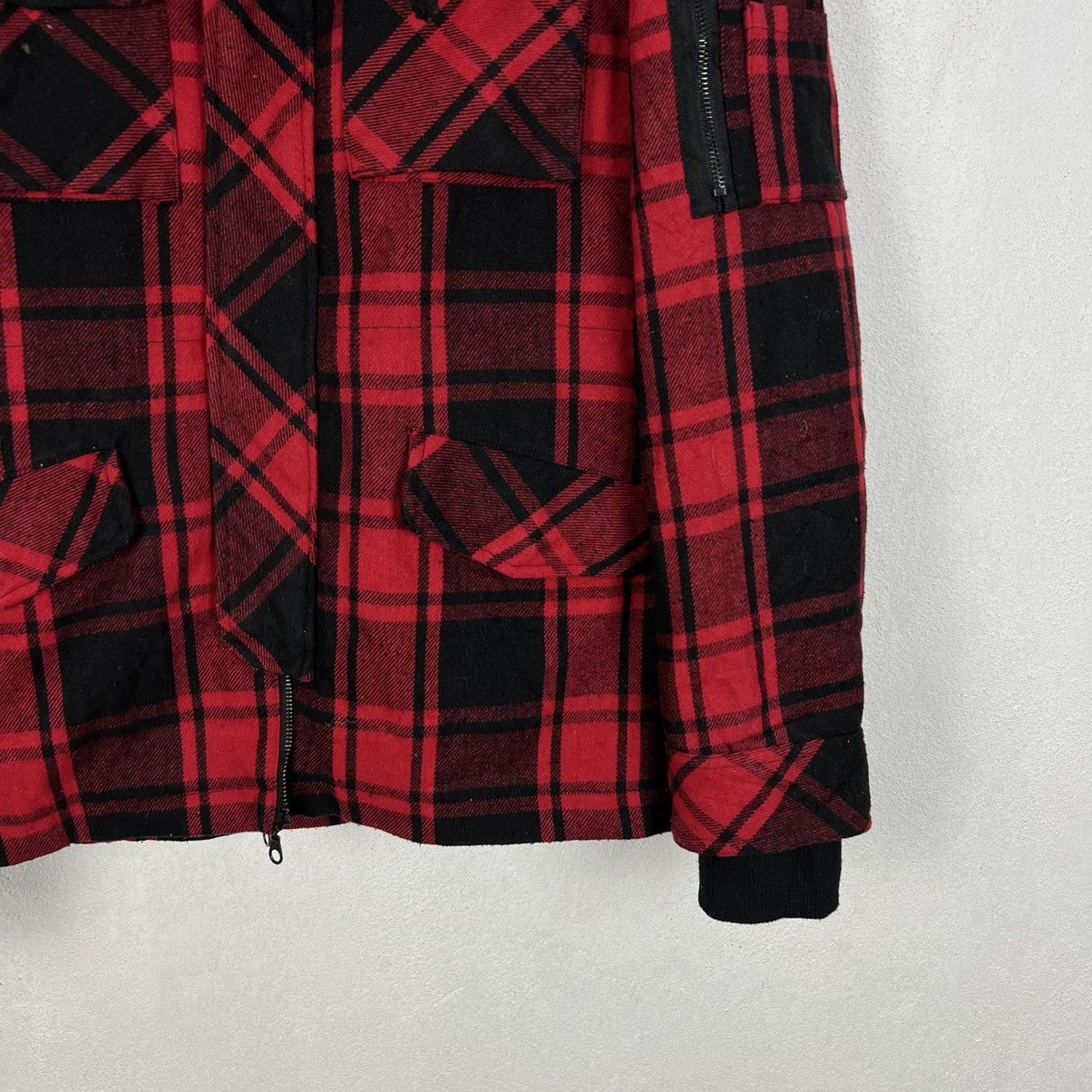Japanese Brand RARE TARTAN DESIGN PUNK STYLE PARACHUTE JACKET IN THE ATTIC Size US L / EU 52-54 / 3 - 7 Thumbnail