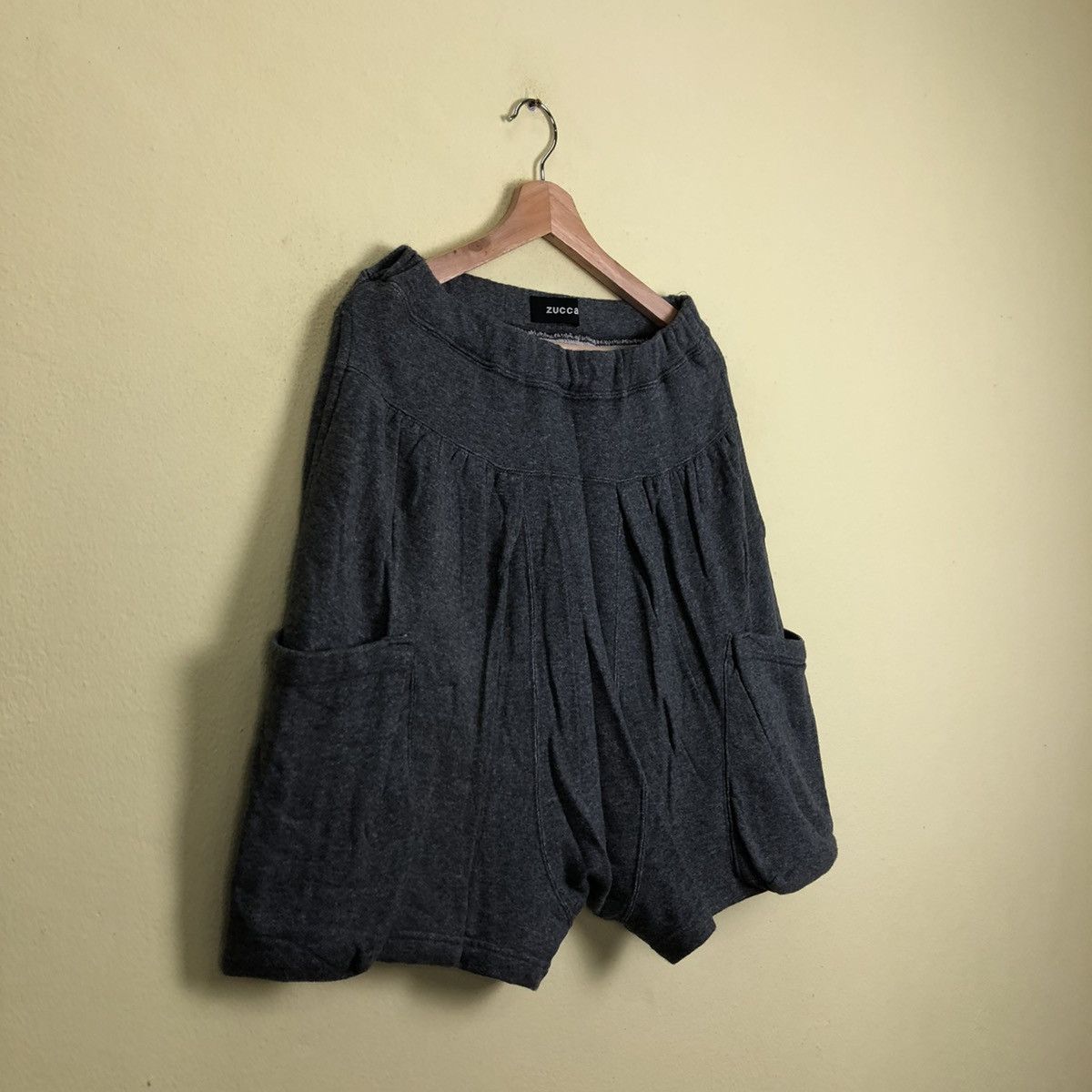 CABANE de ZUCCa Zucca by Issey Miyake Short Pant - Medium Size US 30 / EU 46 - 2 Thumbnail