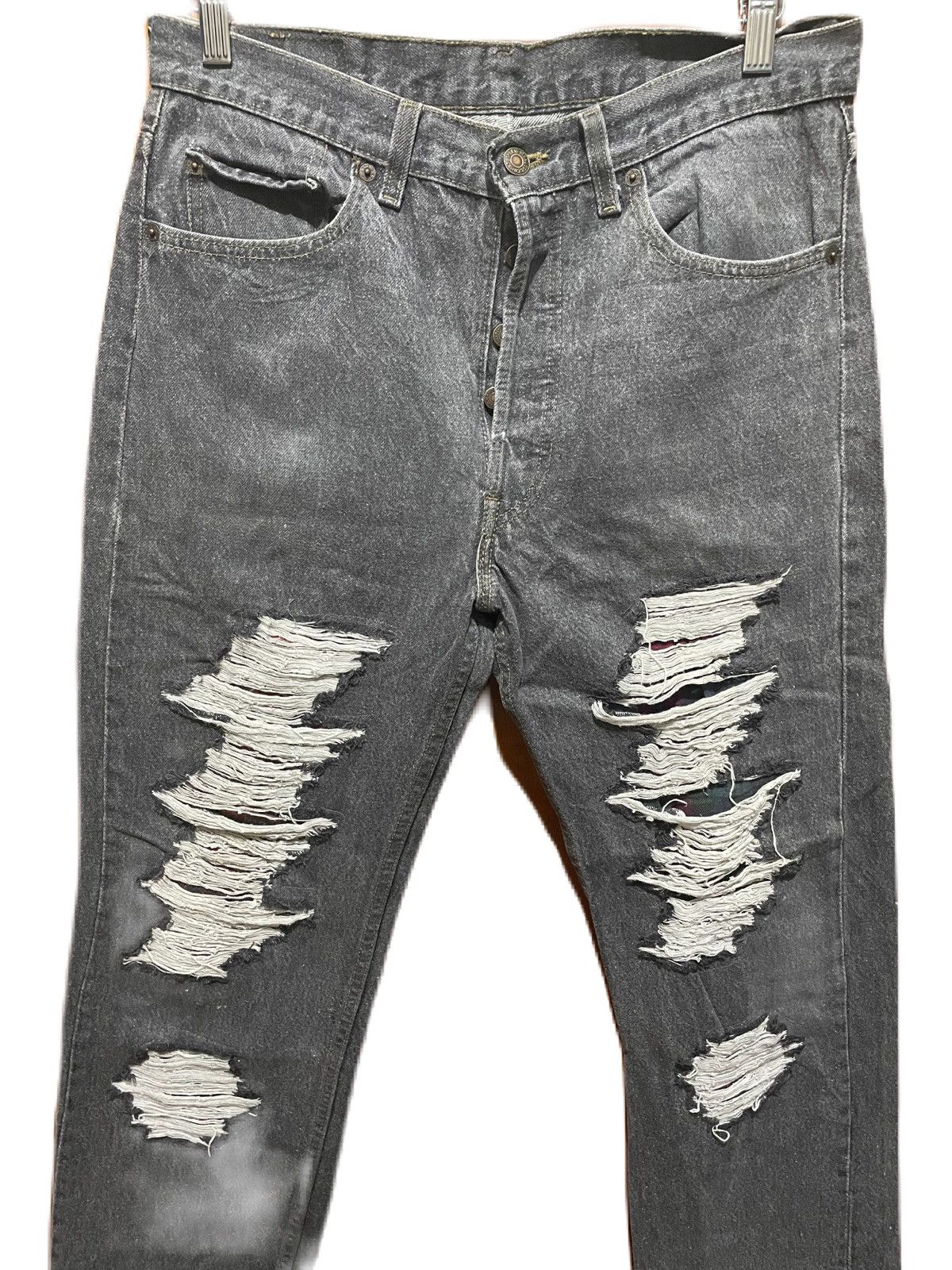 Levi's Rare Levis 501 Distressed Kurt Kobain Style Size US 32 / EU 48 - 1 Thumbnail