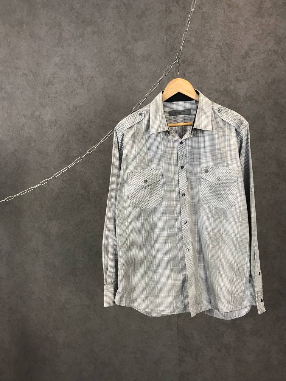 Givenchy Givenchy men gray pocket shirt Size US L / EU 52-54 / 3 - 1 Thumbnail