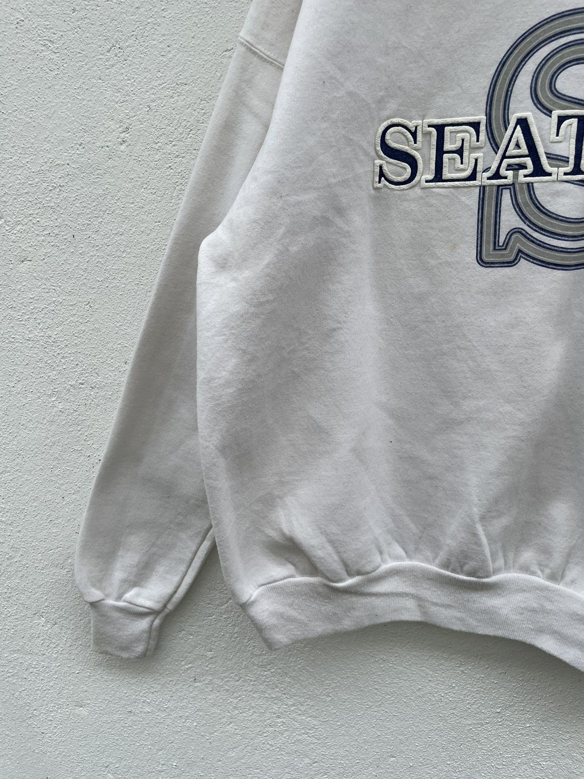 Hanes × MLB × Vintage Vintage 90s Seattle Big Logos Sweatshirt Size US XL / EU 56 / 4 - 2 Thumbnail