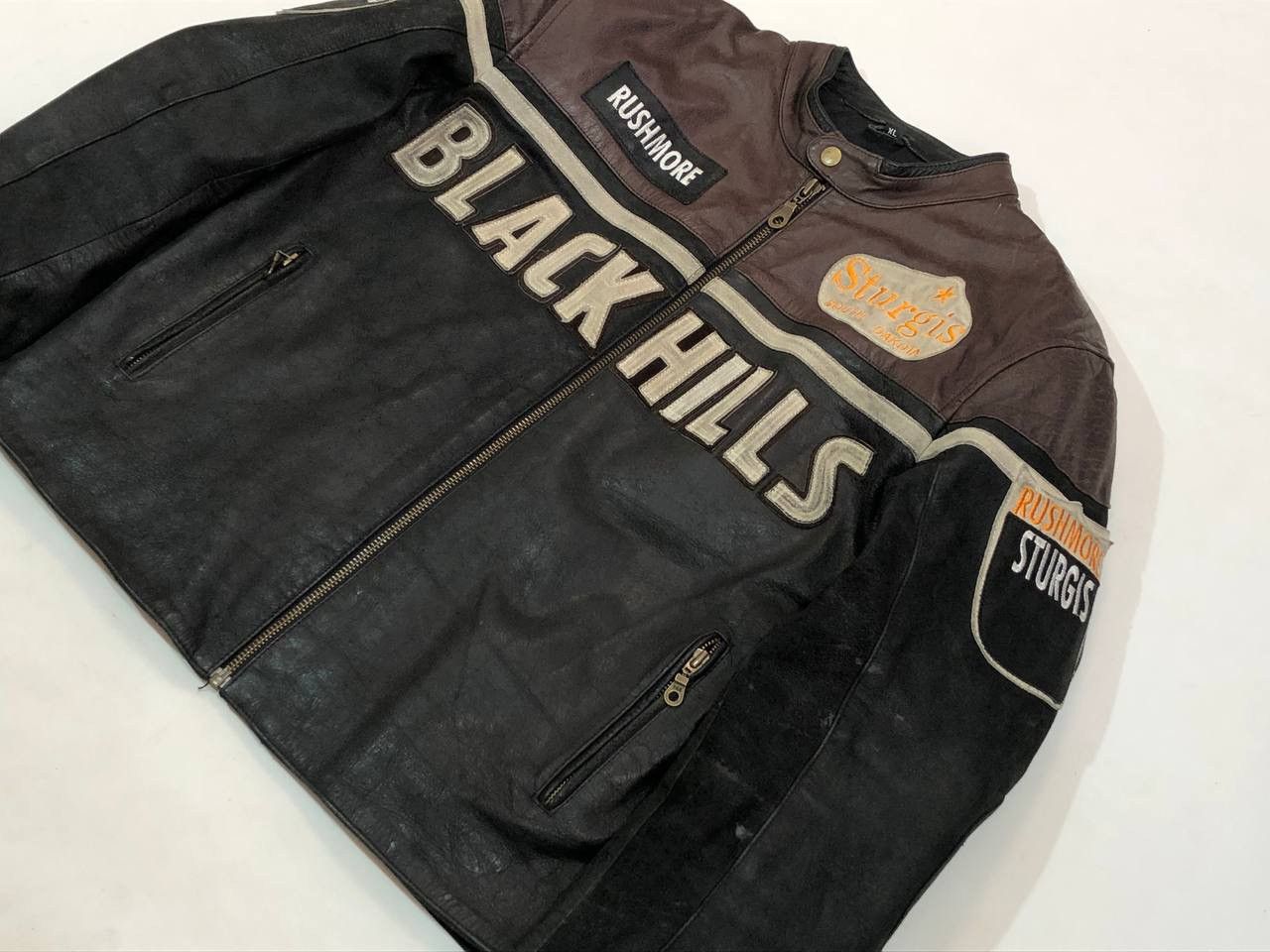 Other Black Hills Top Range Vintage Racing Size US L / EU 52-54 / 3 - 3 Thumbnail