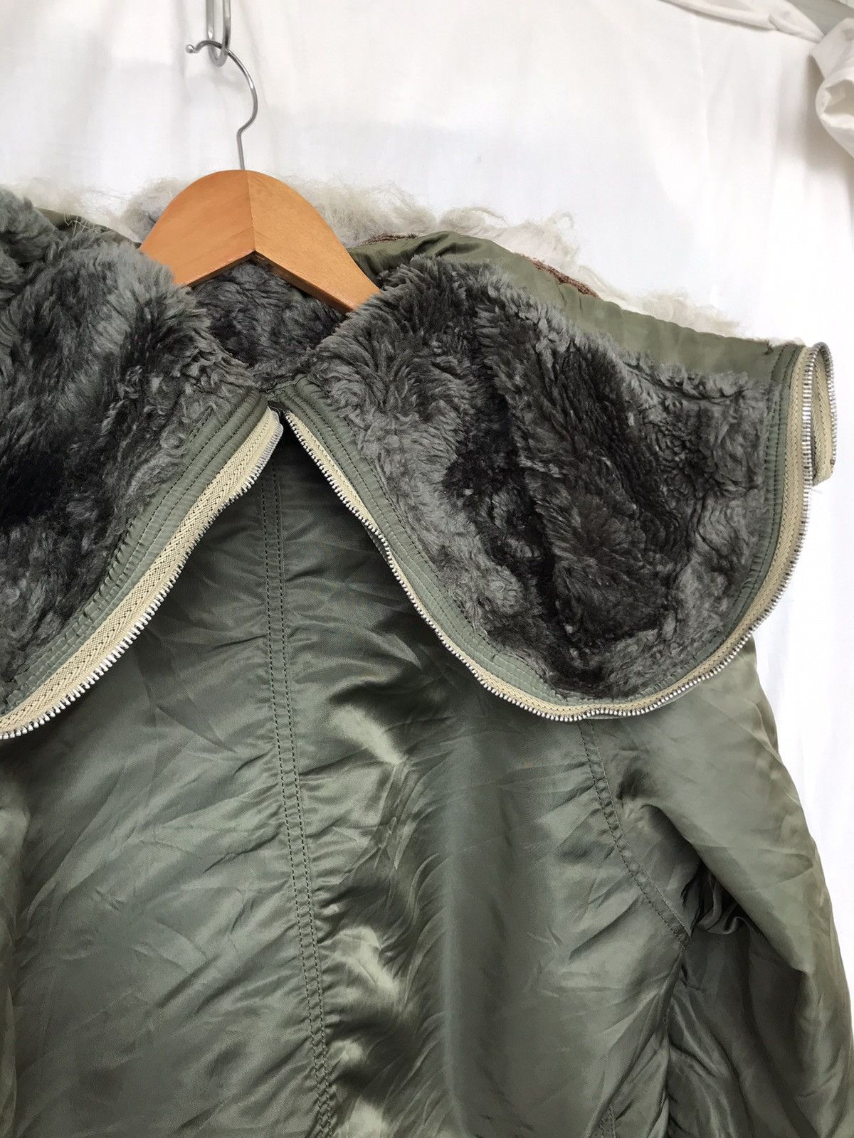 Alpha Industries × Vintage Vintage Alpha Industrie Flying Jacket N-2B Fur Hooded Jacket Size US M / EU 48-50 / 2 - 5 Thumbnail
