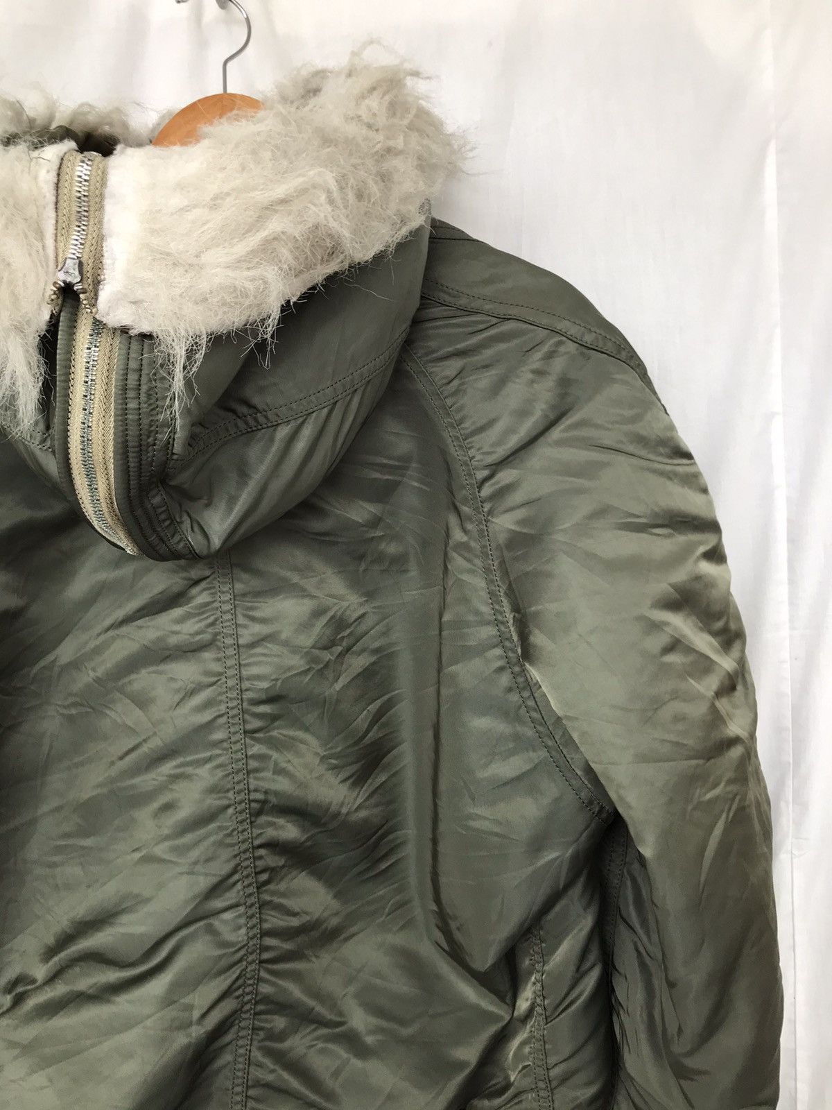 Alpha Industries × Vintage Vintage Alpha Industrie Flying Jacket N-2B Fur Hooded Jacket Size US M / EU 48-50 / 2 - 4 Thumbnail