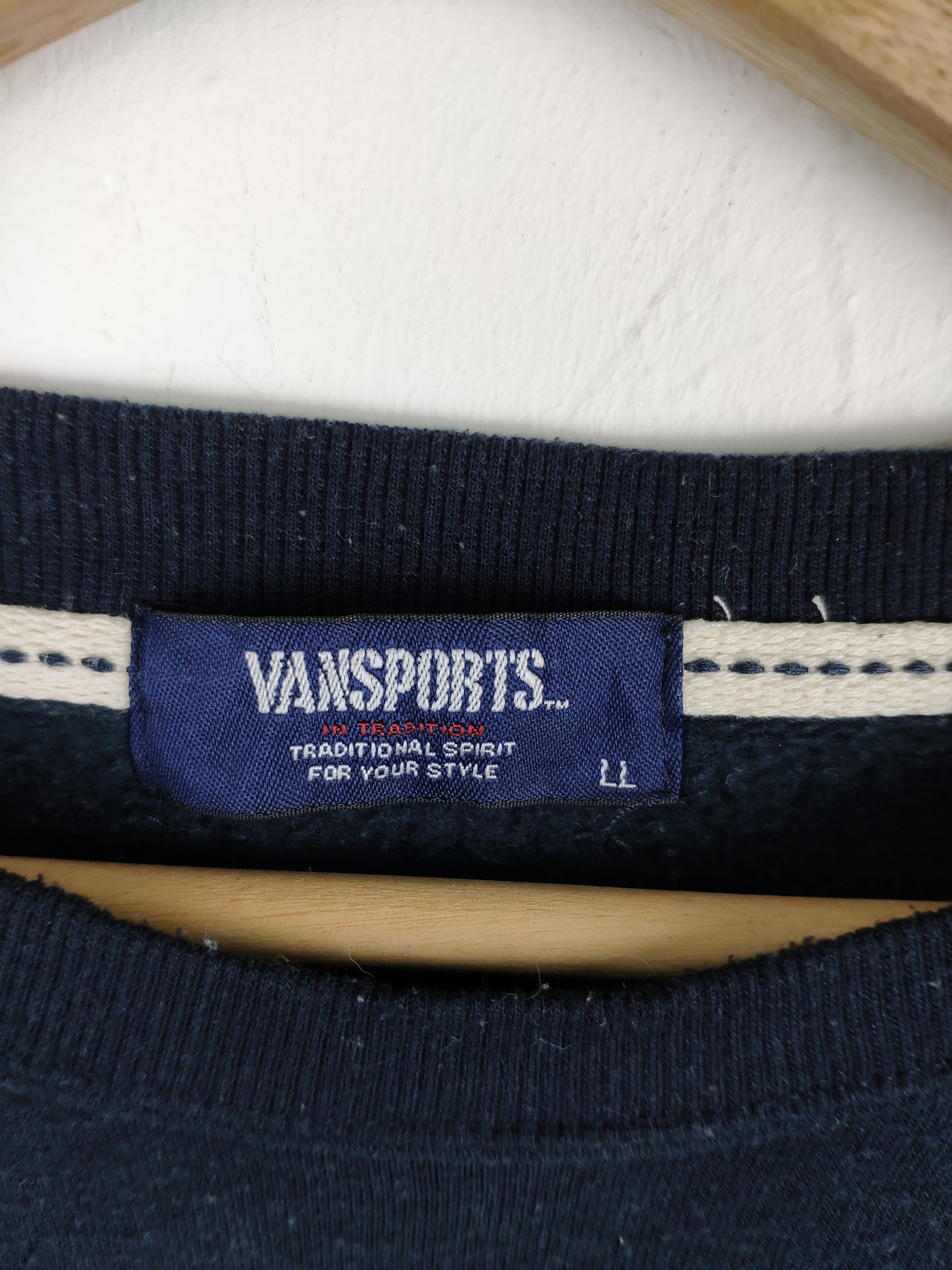 Japanese Brand × Vintage Steal 💥 Vintage Vansport Sweatshirt Crewneck Size US L / EU 52-54 / 3 - 3 Thumbnail