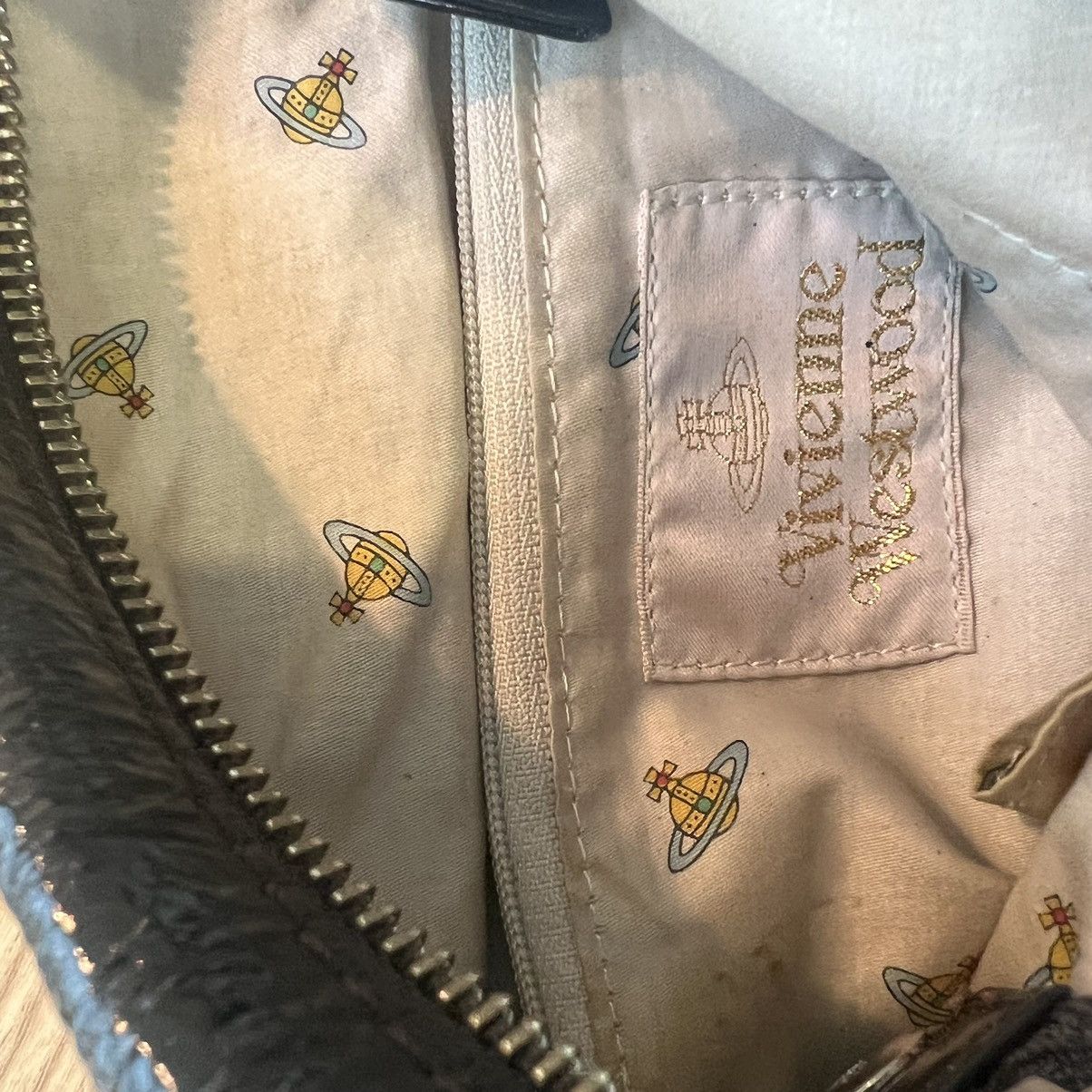Vivienne Westwood 🔥Rare🔥Vivienne Westwood Leather Crossbody Bag Size ONE SIZE - 16 Thumbnail