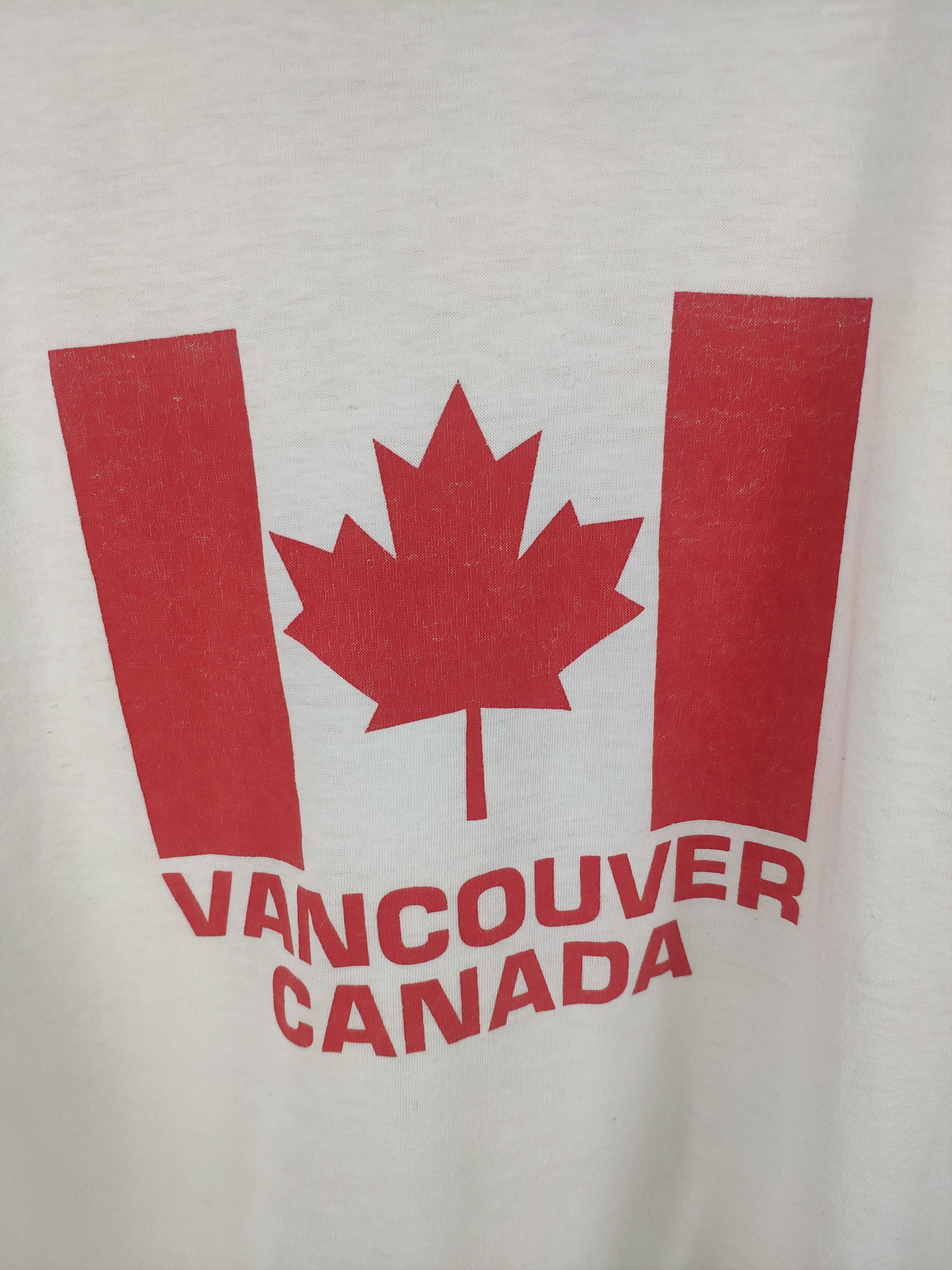 Vintage Vintage Canada Shirt Vancouver Canada Single Stich Size US M / EU 48-50 / 2 - 2 Thumbnail