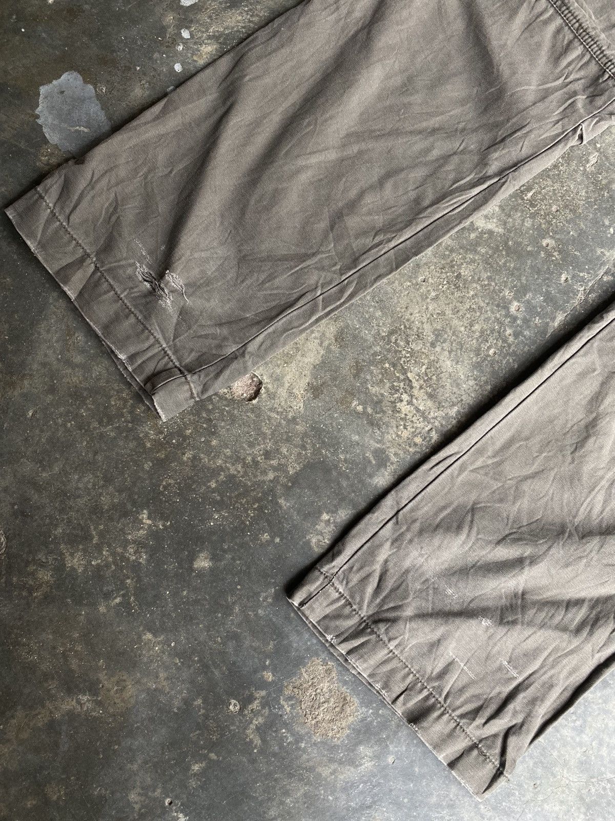 Japanese Brand × Seditionaries 291295 Labo Distressed Cargo Pants Size US 33 - 4 Thumbnail