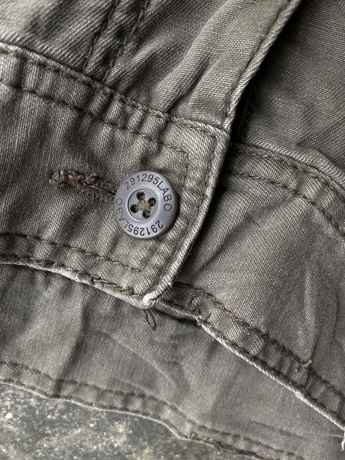 Japanese Brand × Seditionaries 291295 Labo Distressed Cargo Pants Size US 33 - 5 Thumbnail
