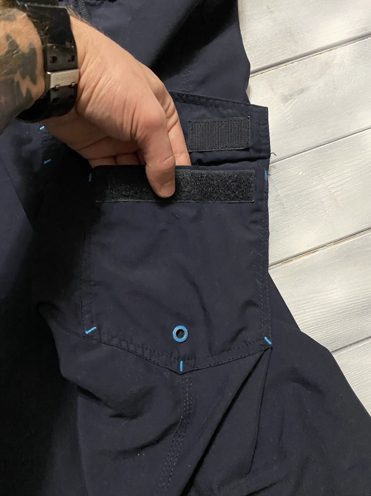 Oakley Rare Vintage Shorts Oakley Y2K style Japan. Size US 34 / EU 50 - 4 Thumbnail