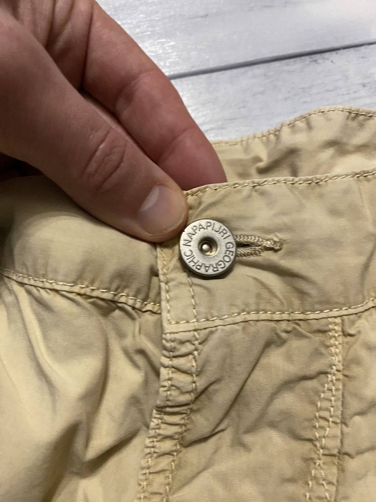 Napapijri Rare Multipocket Shorts Napapijri Y2K style. Size US 32 / EU 48 - 7 Thumbnail