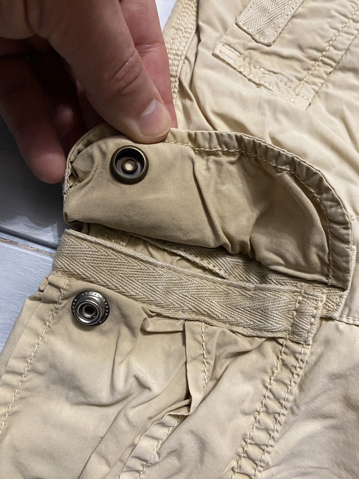 Napapijri Rare Multipocket Shorts Napapijri Y2K style. Size US 32 / EU 48 - 4 Thumbnail