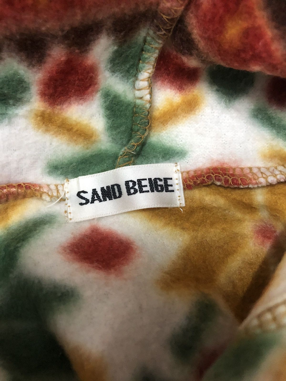 Japanese Brand Vintage Sand Beige Navajo Fullprint Hoodie Sweater Size US L / EU 52-54 / 3 - 9 Thumbnail
