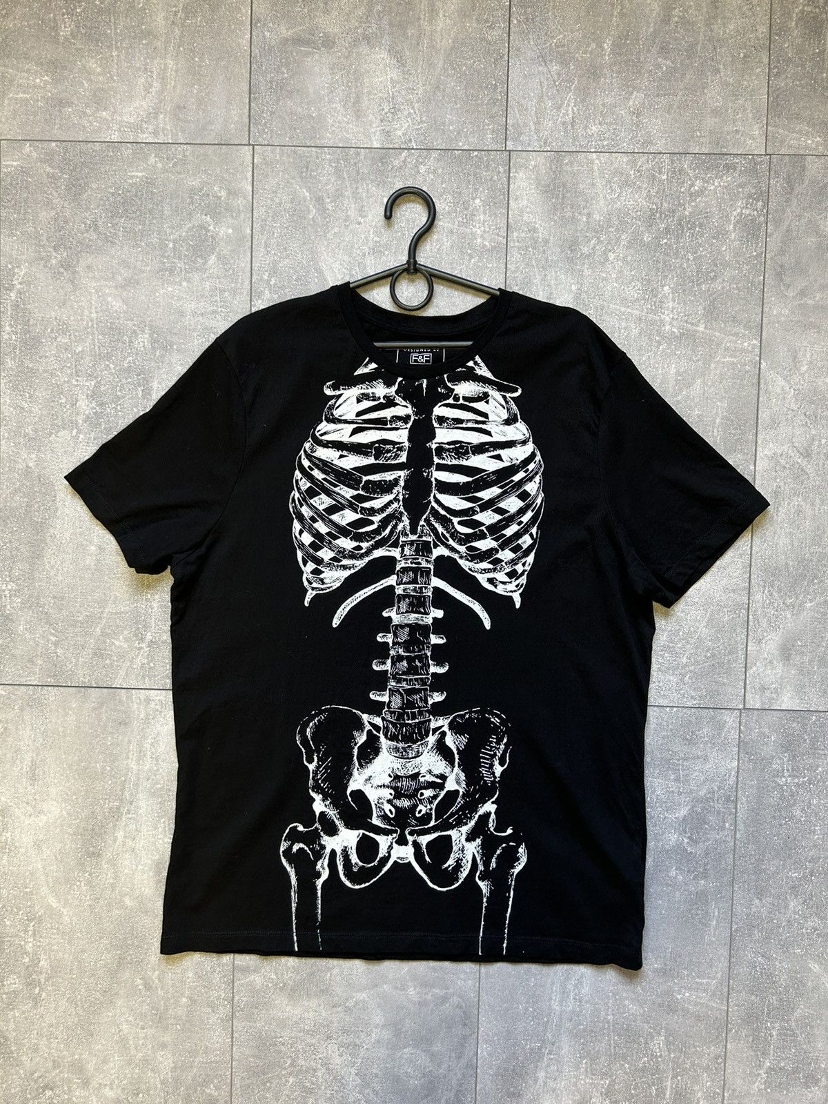 Japanese Brand × Vintage Men’s Skeleton Overprint T Shirr streetwear Japan style y2k Size US XL / EU 56 / 4 - 1 Thumbnail
