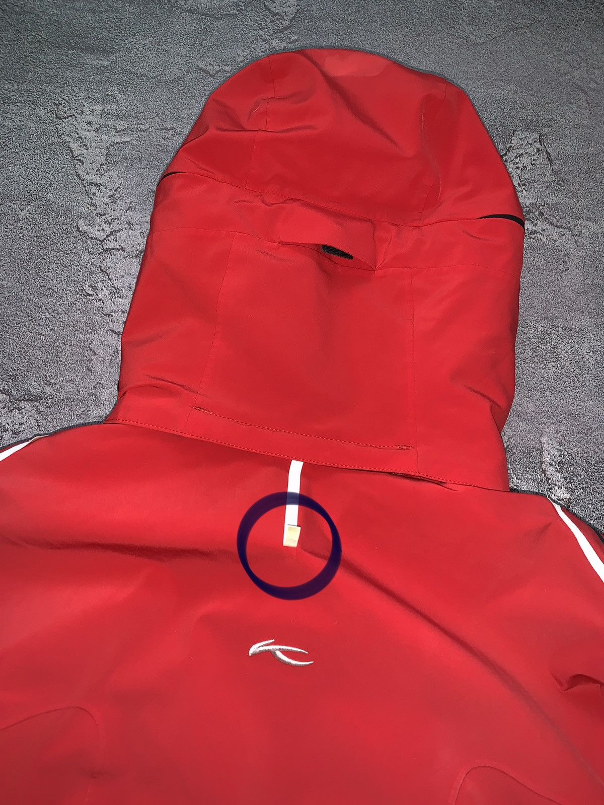 Kjus 36 red ski snowboarding jacket hooded balaclava storm