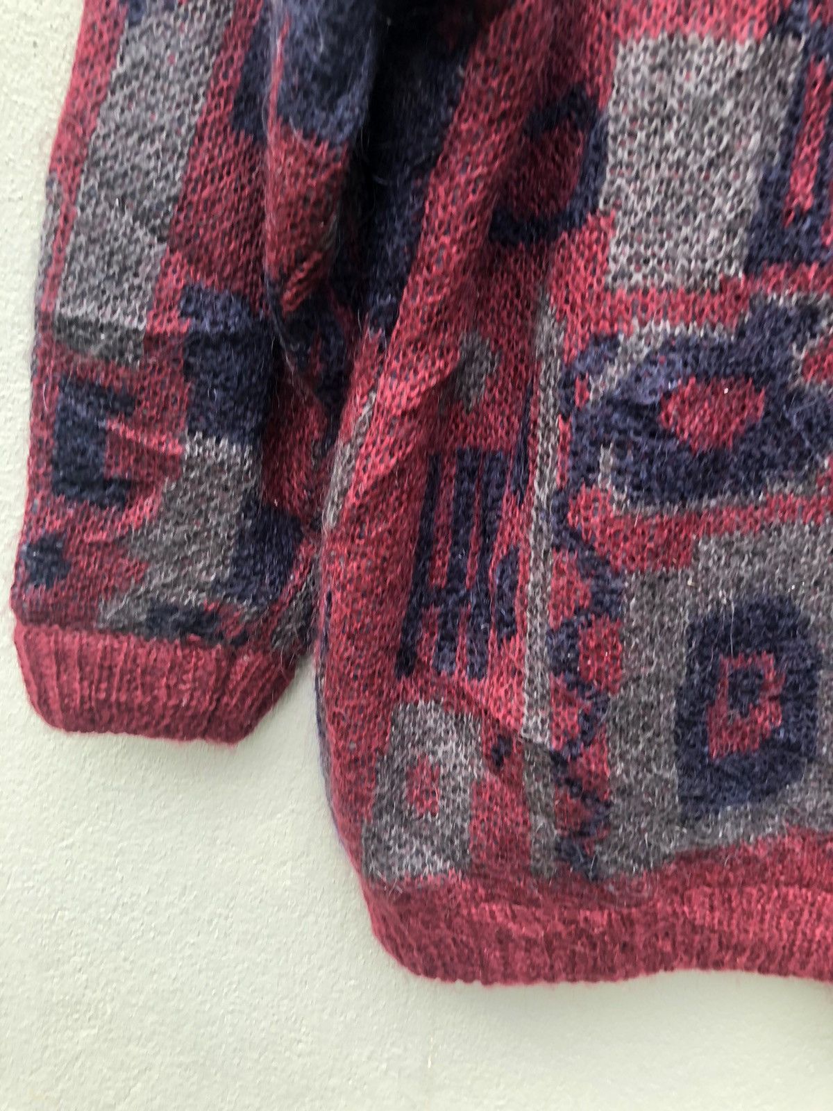 Aran Isles Knitwear Vintage Tempo Primo Button Ups Knitwear Cardigan Size US M / EU 48-50 / 2 - 7 Thumbnail