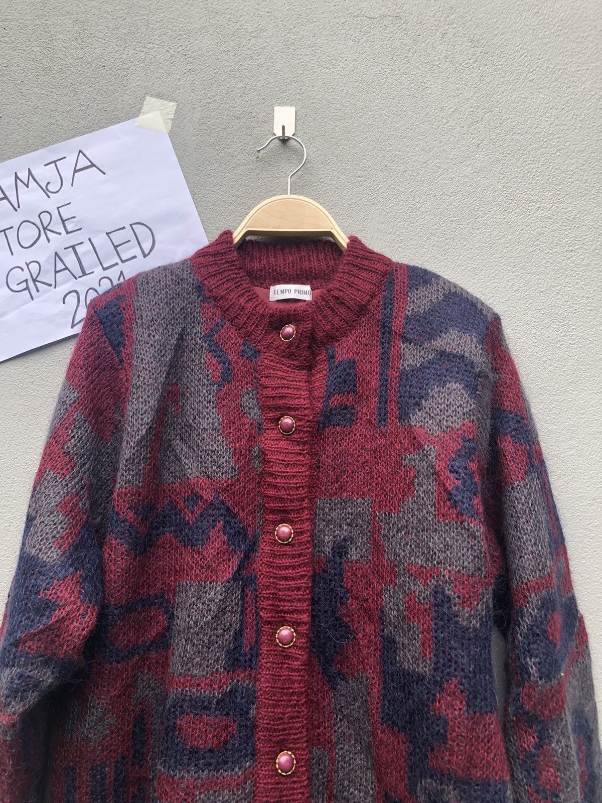 Aran Isles Knitwear Vintage Tempo Primo Button Ups Knitwear Cardigan Size US M / EU 48-50 / 2 - 4 Thumbnail
