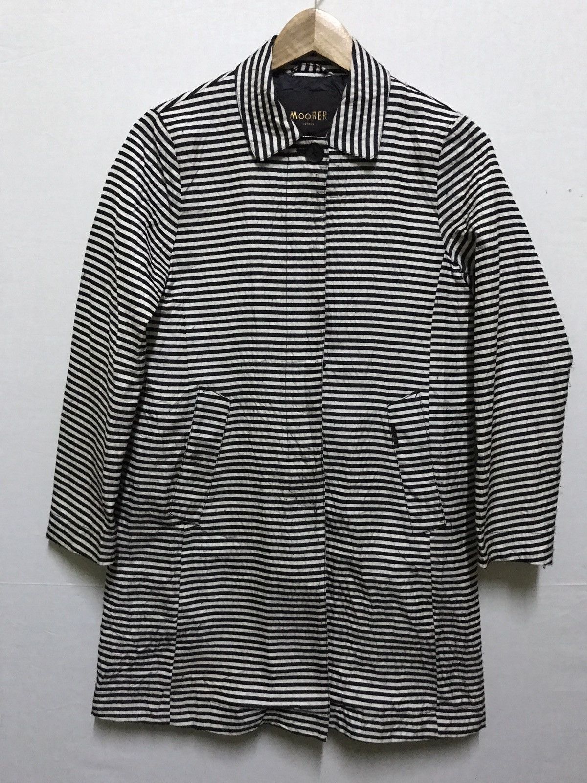 image of Moorer Verona Long Coat Overcoat in White, Men's (Size Medium)