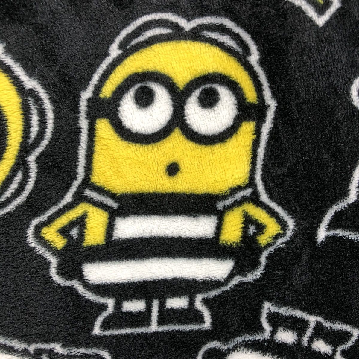 Cartoon Network Despicable Me Minion Made Full Print Fleece Sweater Size US L / EU 52-54 / 3 - 7 Thumbnail