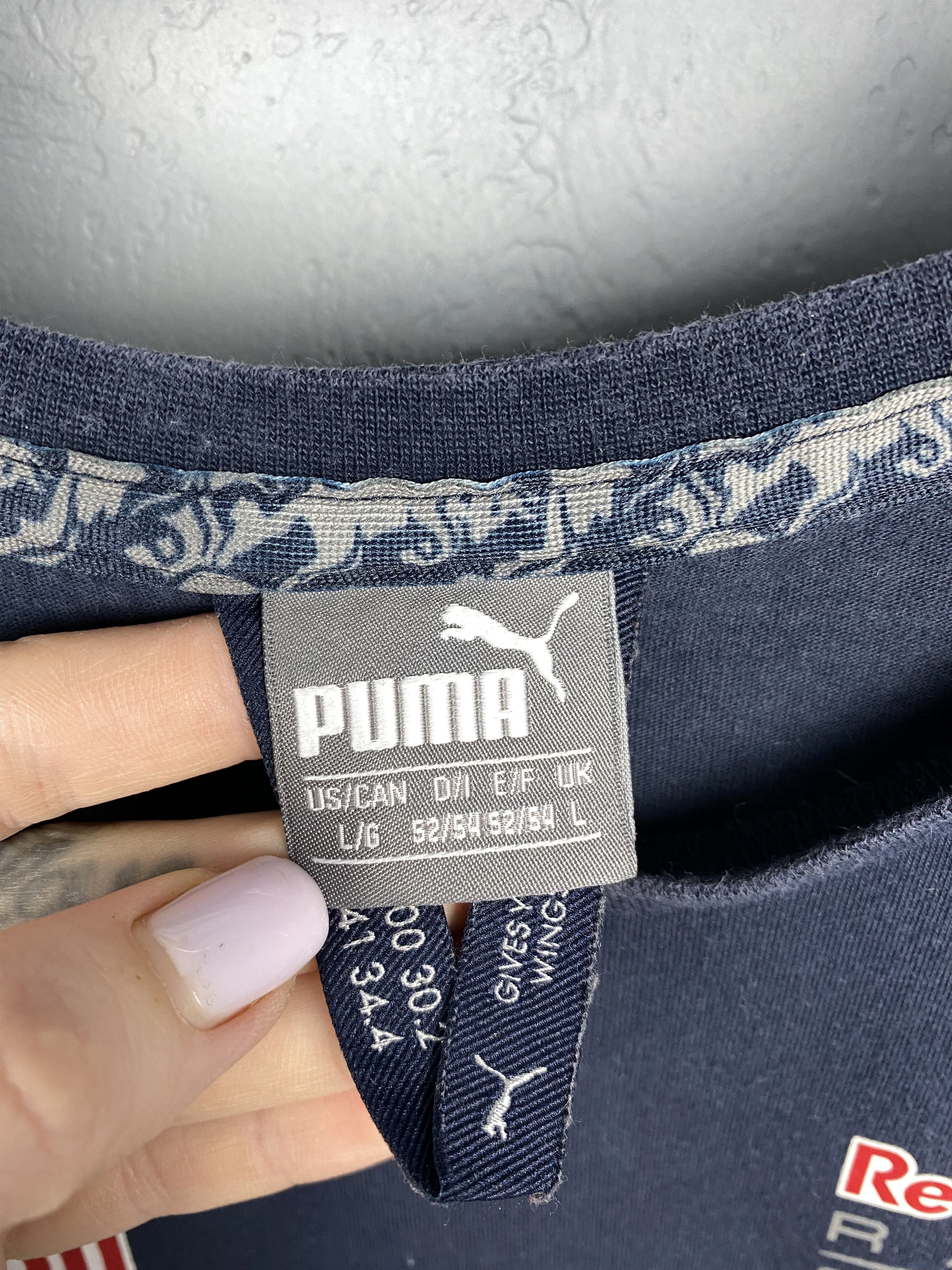 Puma Puma Red Bull Vintage Faded Racing Mens T-Shirt Tee Size US L / EU 52-54 / 3 - 9 Thumbnail