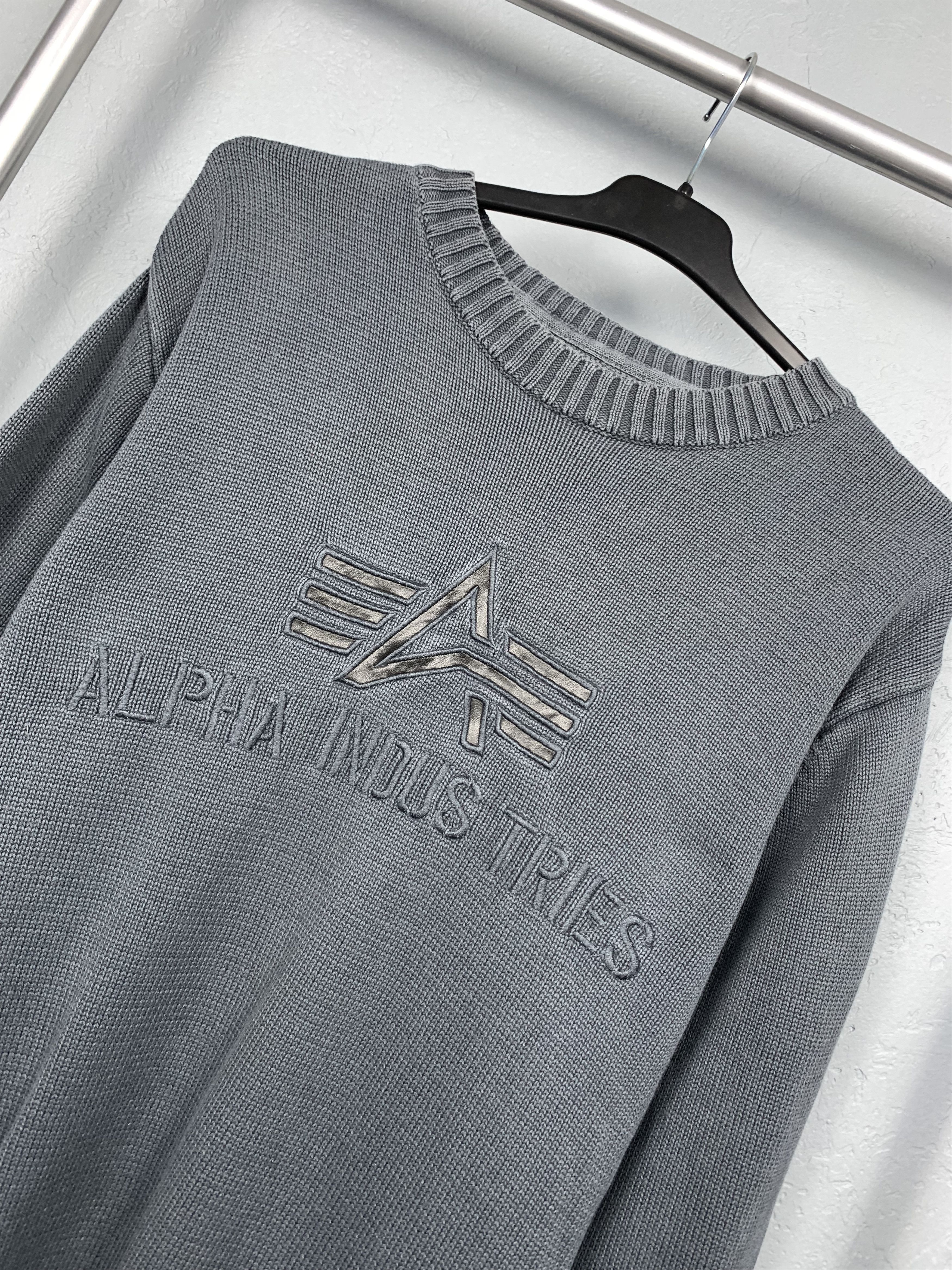 Alpha Industries Alpha Industries Vintage Mens Knit Sweater Size US L / EU 52-54 / 3 - 2 Thumbnail
