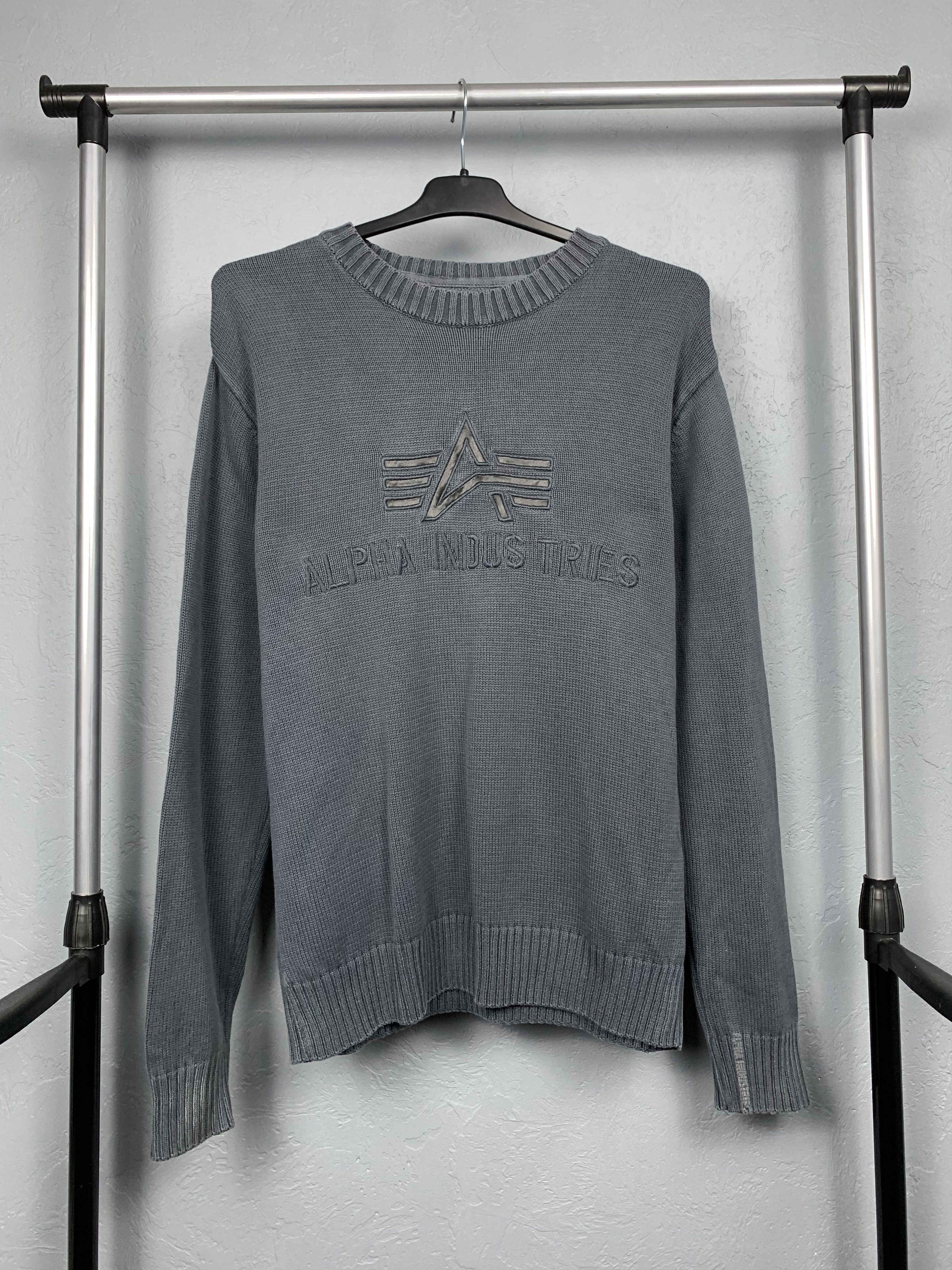 Alpha Industries Alpha Industries Vintage Mens Knit Sweater Size US L / EU 52-54 / 3 - 1 Thumbnail