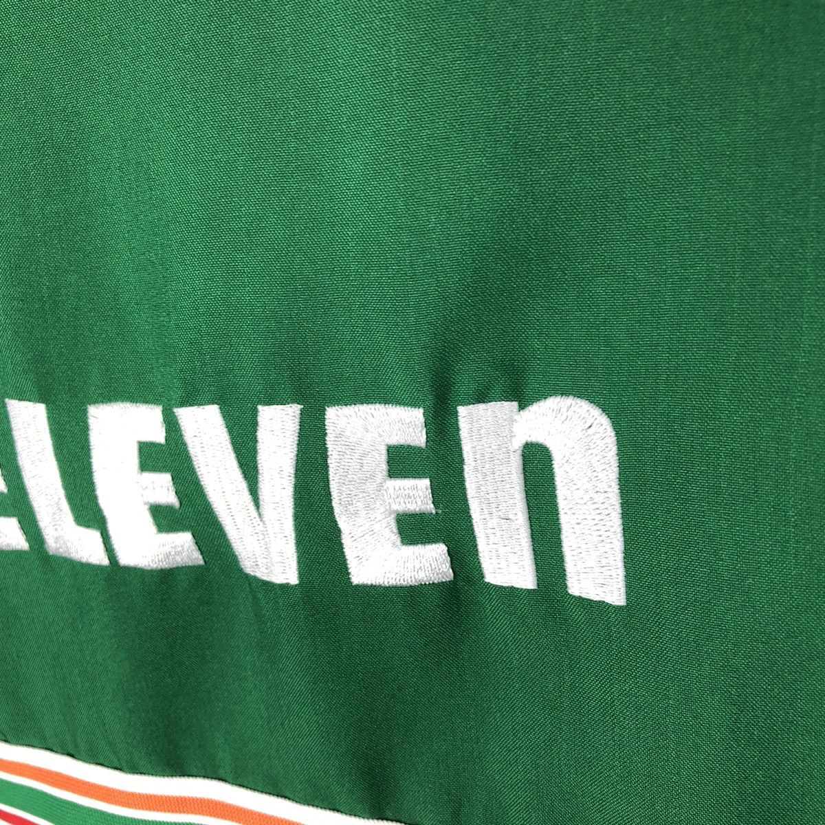 Uniform Wares Vintage 7 ELEVEN Embroidered Logo Work Zipper Jacket Size US L / EU 52-54 / 3 - 10 Thumbnail