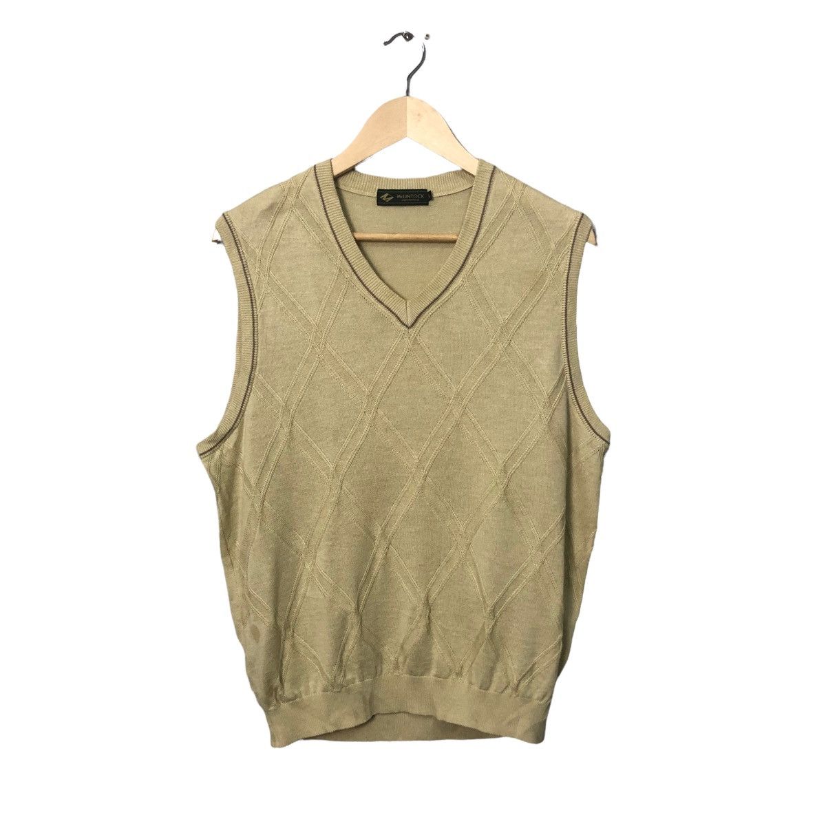 Aran Isles Knitwear Vintage Mclintock V Neck Sleeveless Knitwear Vest Size US M / EU 48-50 / 2 - 1 Thumbnail