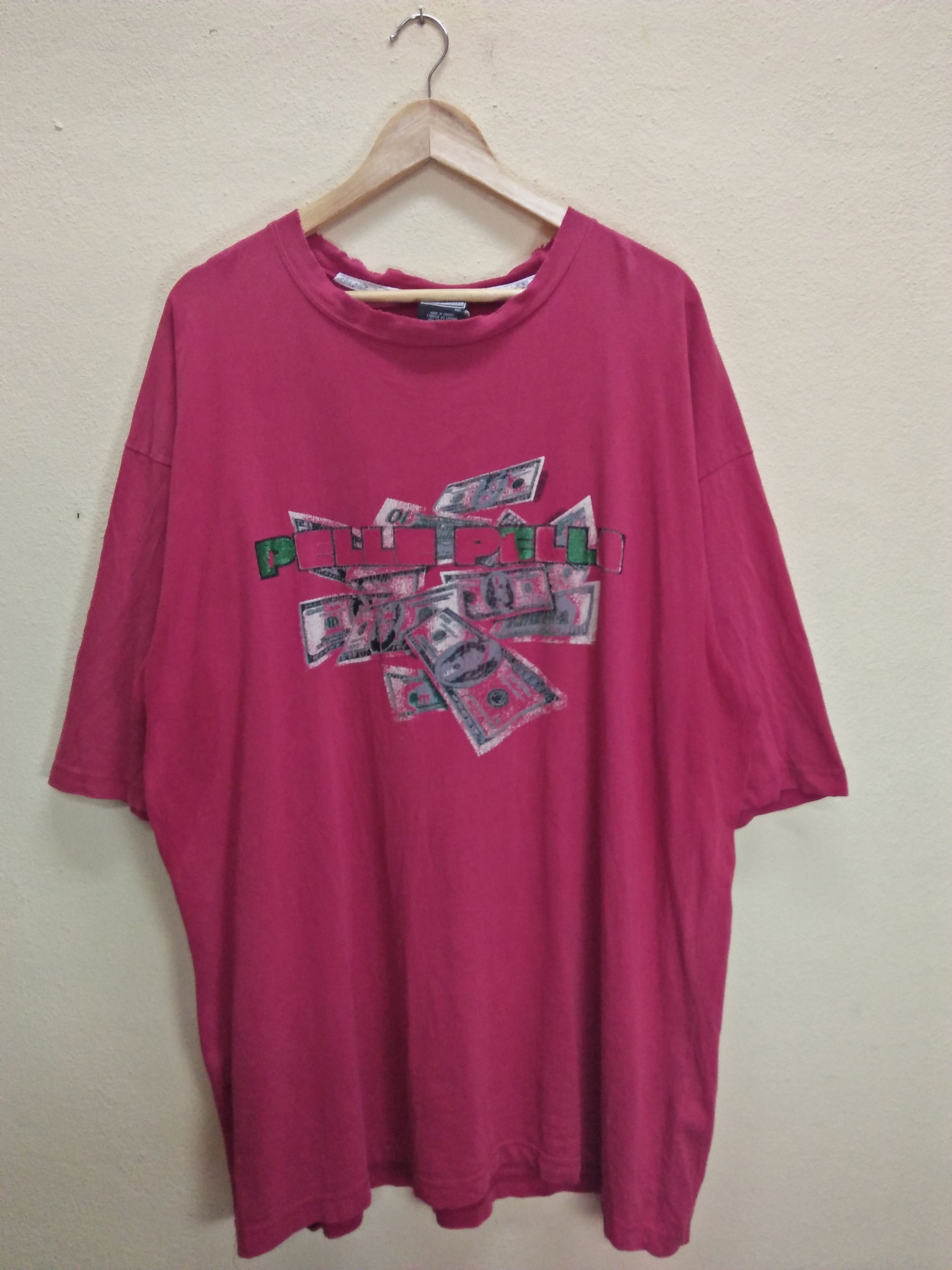 Pelle Pelle × Vintage MARK BUCHANAN Pelle Pelle Vintage Big Graphic Red Tee Size US XXL / EU 58 / 5 - 1 Thumbnail