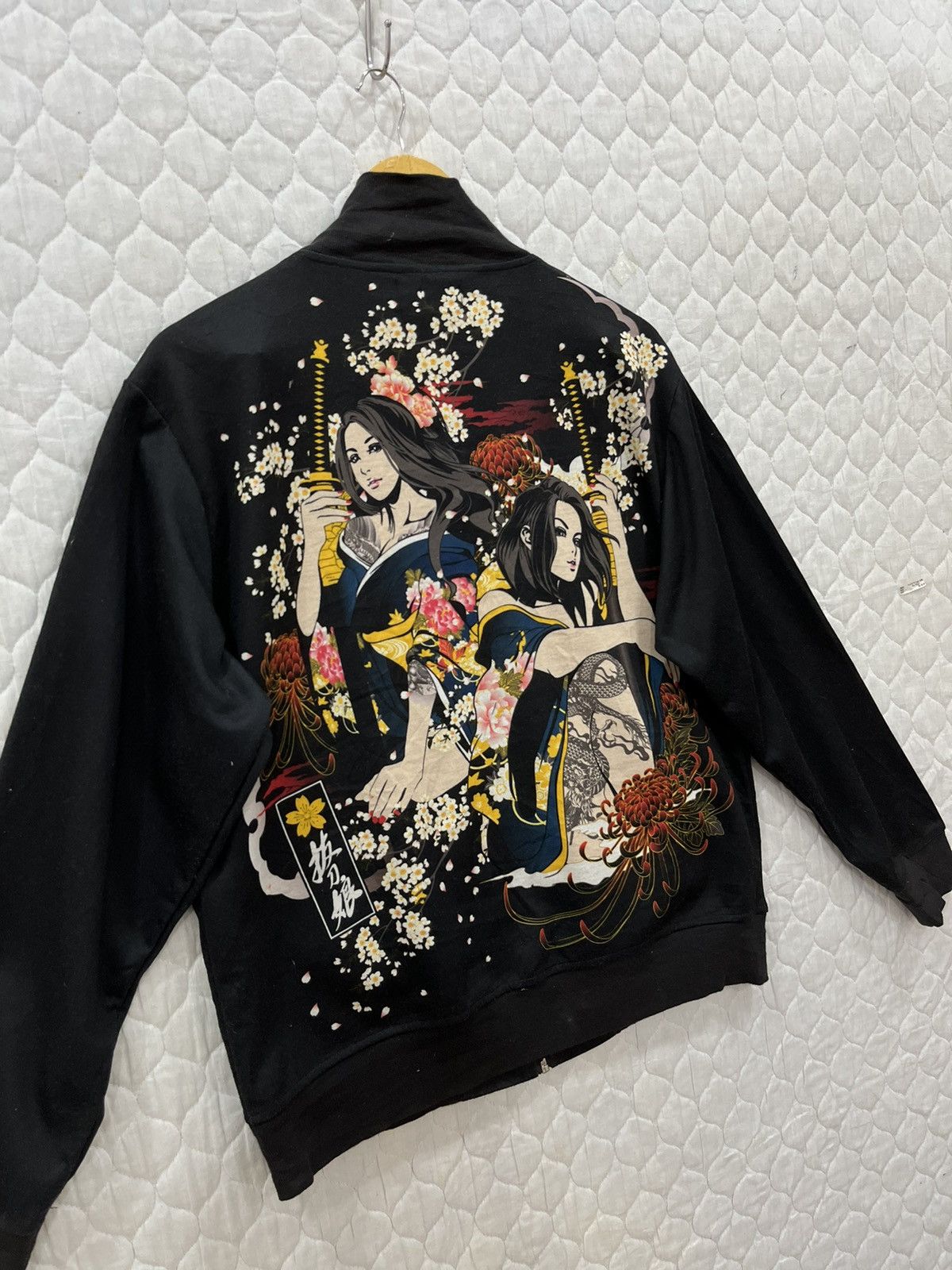 Karakuri Tamashii (ii). DIVINE RETRIBUTION ANIME FULLPRINT JACKET Size US M / EU 48-50 / 2 - 5 Thumbnail