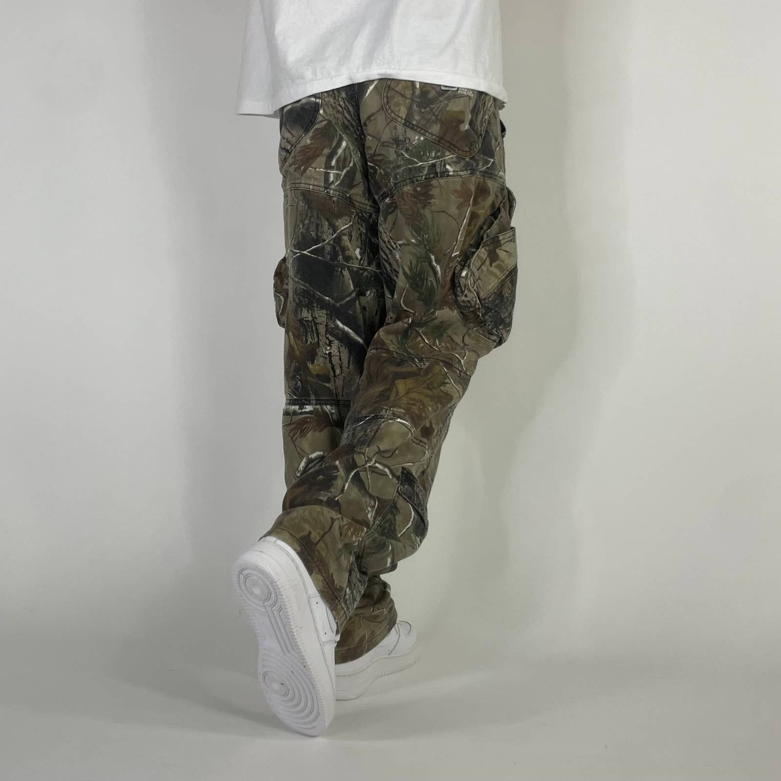Japanese Brand Vintage 90's Camouflage Multi Tactical Cargo Streetwear Pant Size US 36 / EU 52 - 2 Thumbnail