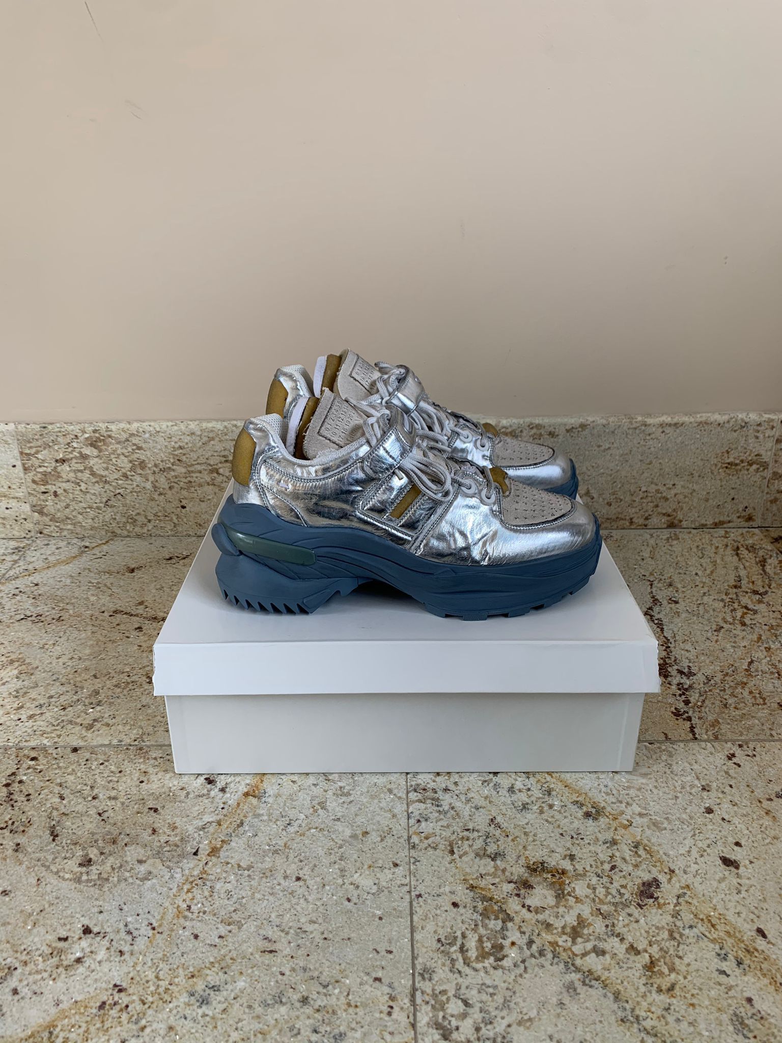 Maison Margiela Hiking Sole Trainer In Silver, Blue Sole Size US 9 / EU 42 - 13 Thumbnail