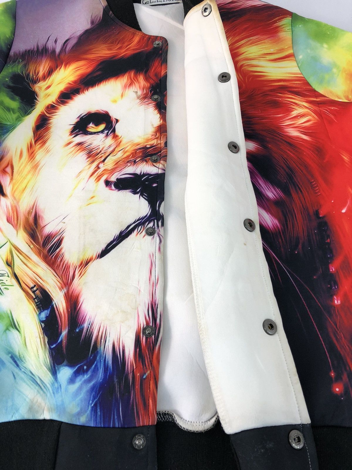 Japanese Brand Bomber Jacket Multicolour Lion Over Printed Snap Button Size US S / EU 44-46 / 1 - 4 Thumbnail