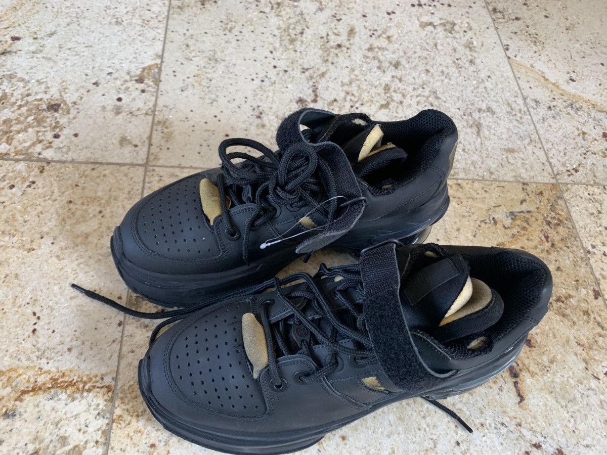 Maison Margiela Low Top Trainer in Black Size US 8 / EU 41 - 8 Thumbnail
