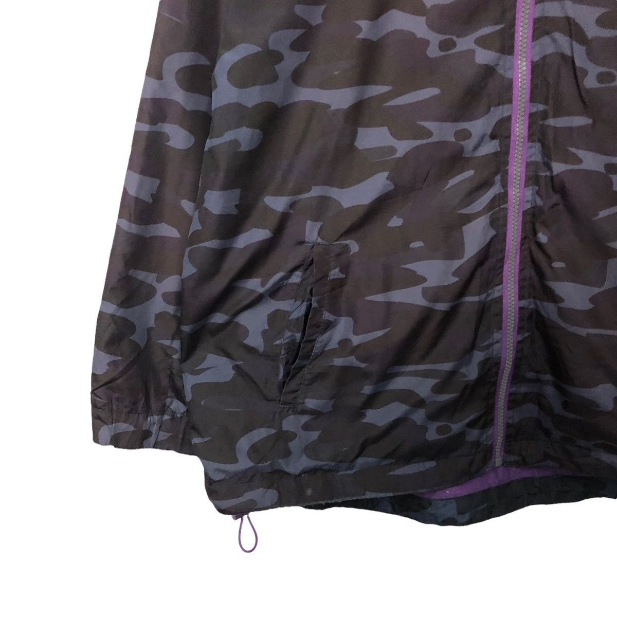 Vintage Vintage Cest Bien!Vous Zipper Ups Camo Hoodie Jacket Size US L / EU 52-54 / 3 - 3 Thumbnail