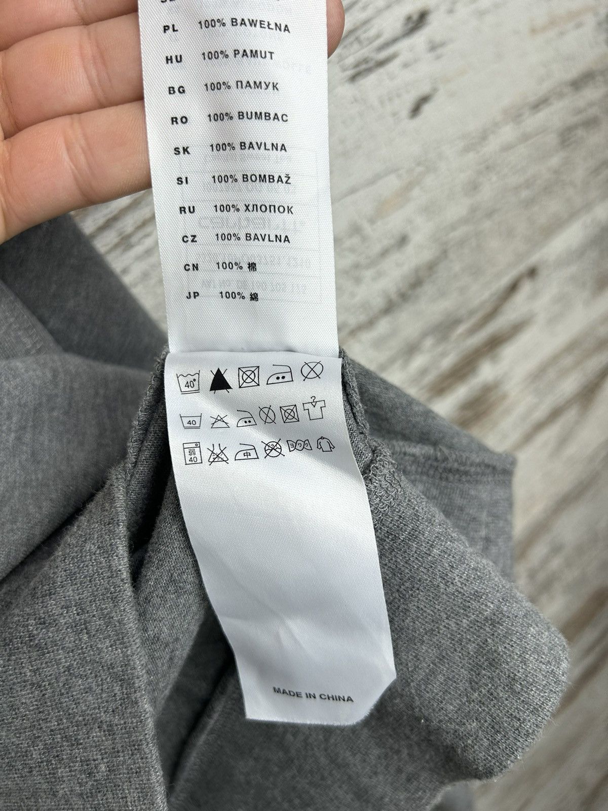 Carhartt × Carhartt Wip × Vintage Mens Vintage Carhartt Wip Sweatshirt Capital Sweat Tee y2k Size US S / EU 44-46 / 1 - 7 Thumbnail