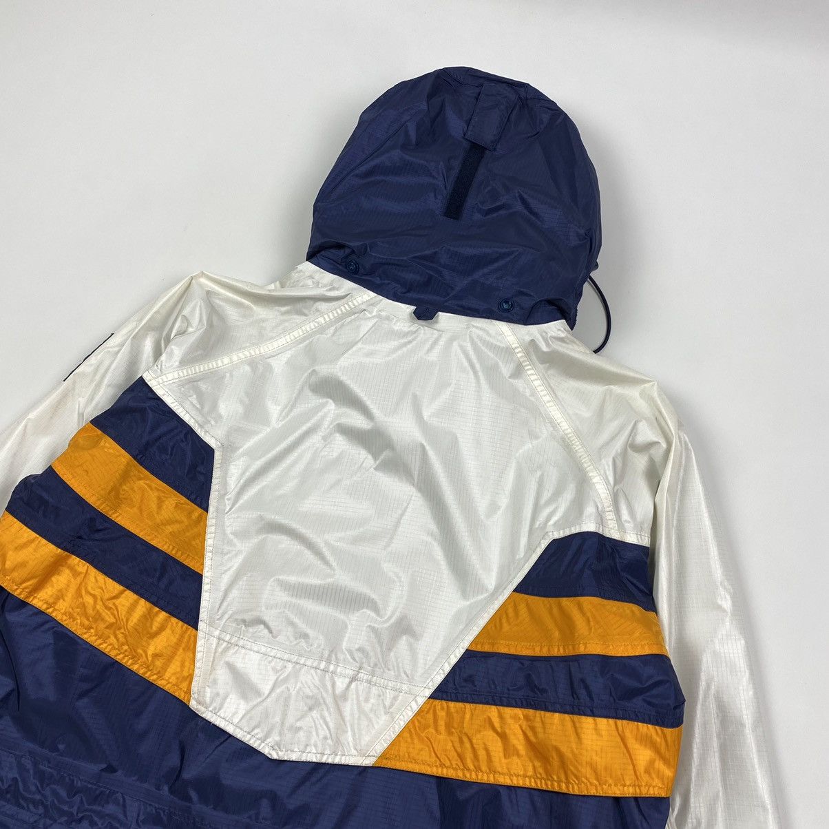 Helly Hansen Vintage Helly Hansen Jacket Size US L / EU 52-54 / 3 - 19 Thumbnail