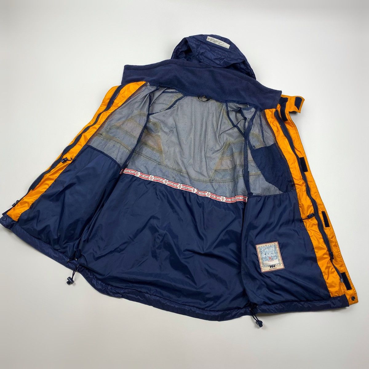 Helly Hansen Vintage Helly Hansen Jacket Size US L / EU 52-54 / 3 - 15 Thumbnail
