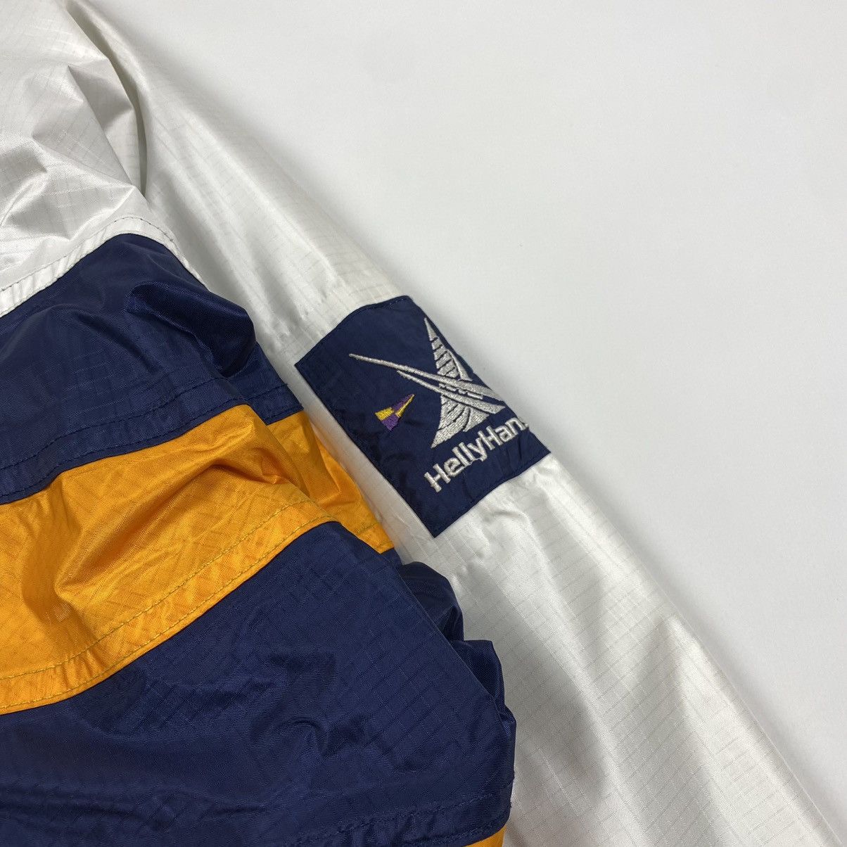 Helly Hansen Vintage Helly Hansen Jacket Size US L / EU 52-54 / 3 - 11 Thumbnail