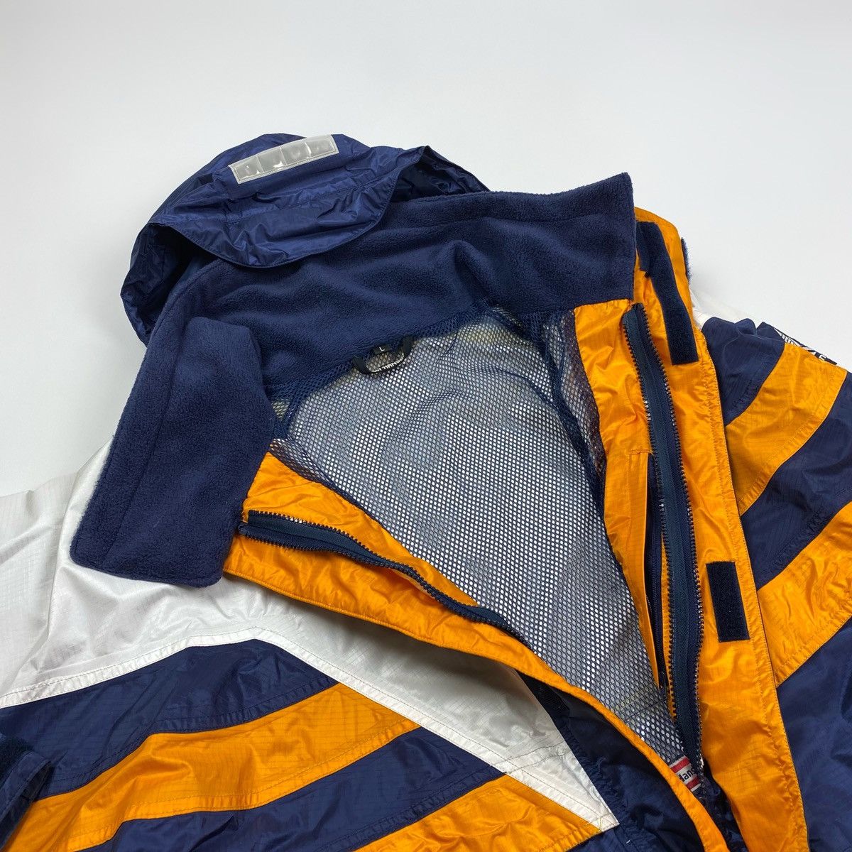 Helly Hansen Vintage Helly Hansen Jacket Size US L / EU 52-54 / 3 - 6 Thumbnail