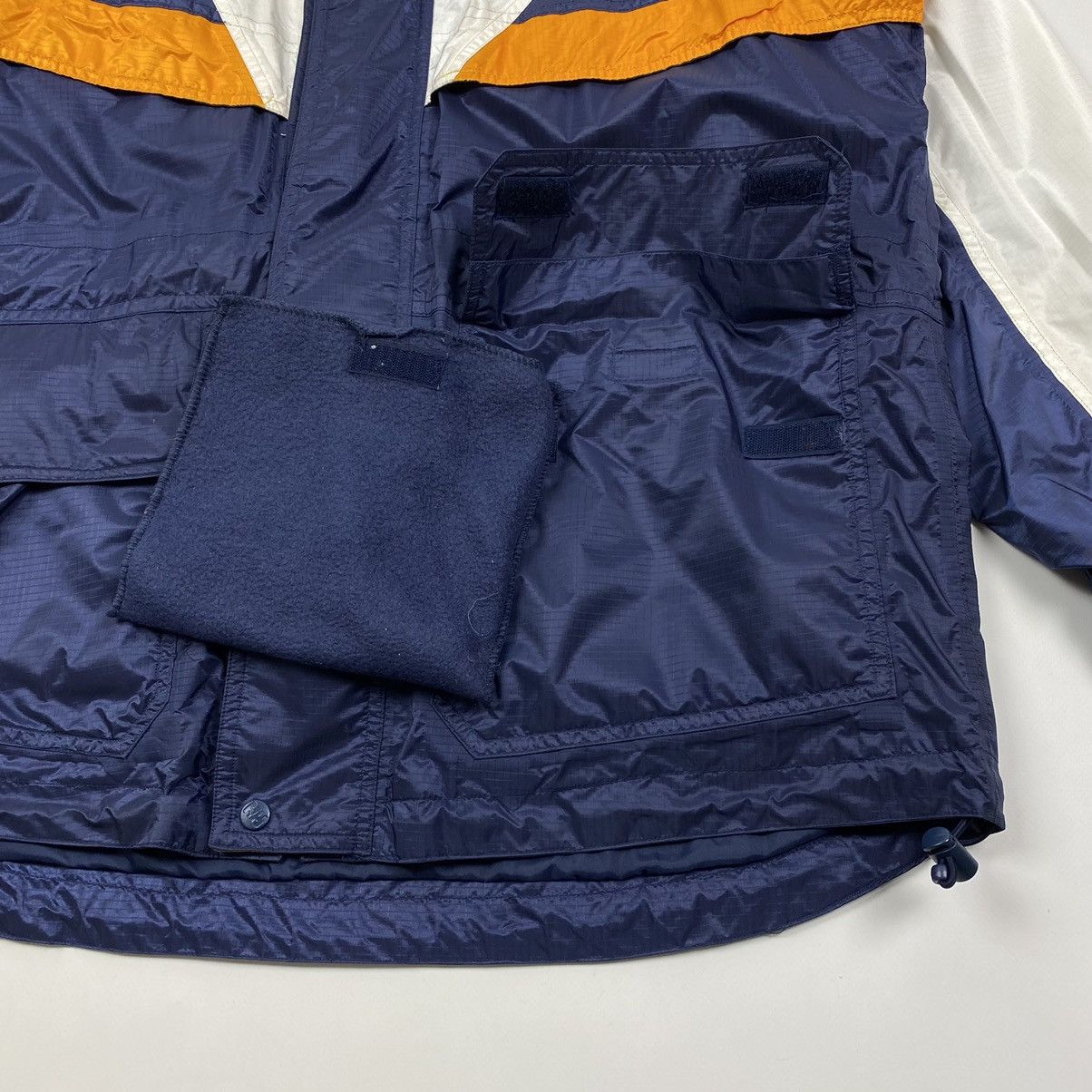 Helly Hansen Vintage Helly Hansen Jacket Size US L / EU 52-54 / 3 - 10 Thumbnail