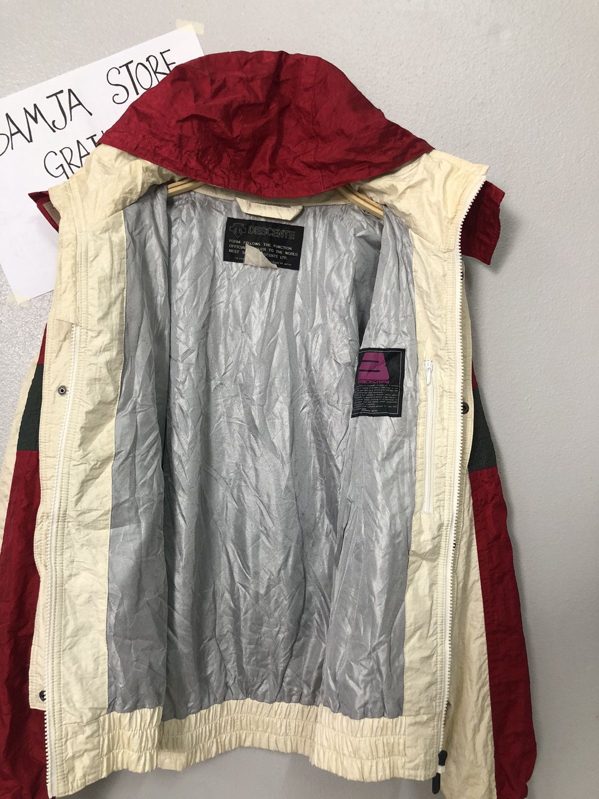 Descente Vintage Descente Nice Design Zipper Ups Hoodie Jacket Size US L / EU 52-54 / 3 - 9 Thumbnail