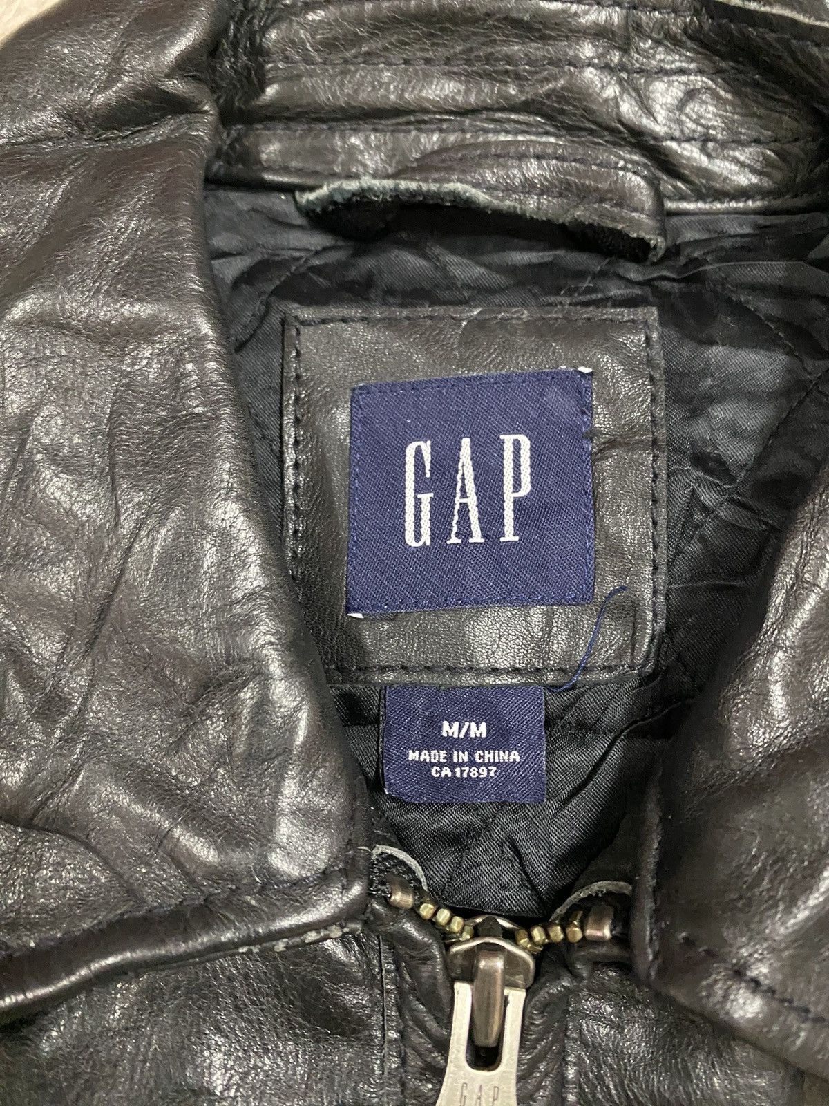 Gap Vtg🔥Y2k Gap Zip Leather Jacket Size M Size US M / EU 48-50 / 2 - 18 Thumbnail