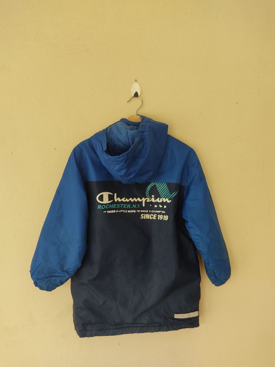 Champion × Vintage VINTAGE CHAMPION PUFFER BLUE JACKET Size US S / EU 44-46 / 1 - 1 Thumbnail