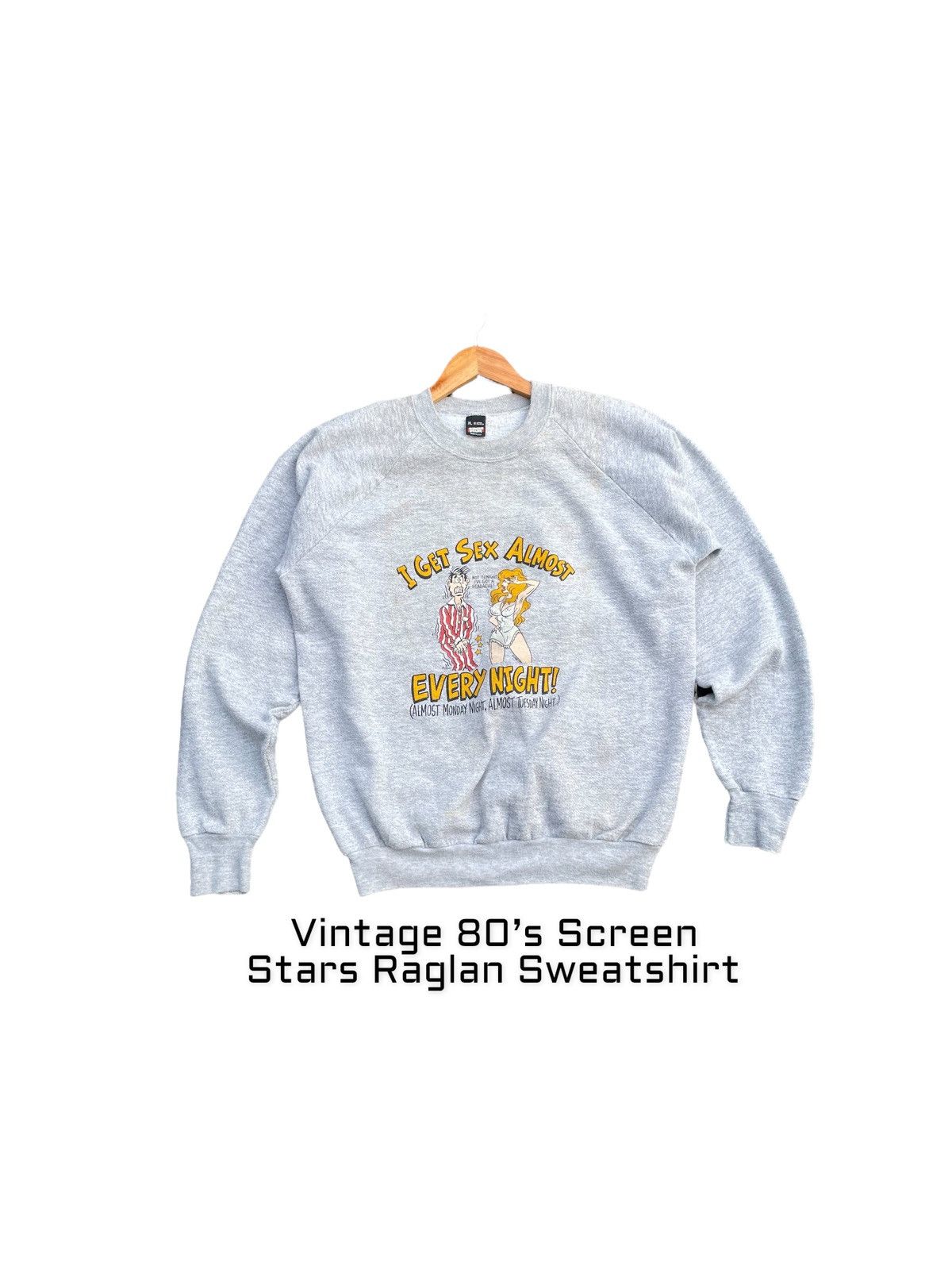 Vintage Vintage 80’s Screen Star Raglan Sweatshirt Size US XL / EU 56 / 4 - 1 Thumbnail