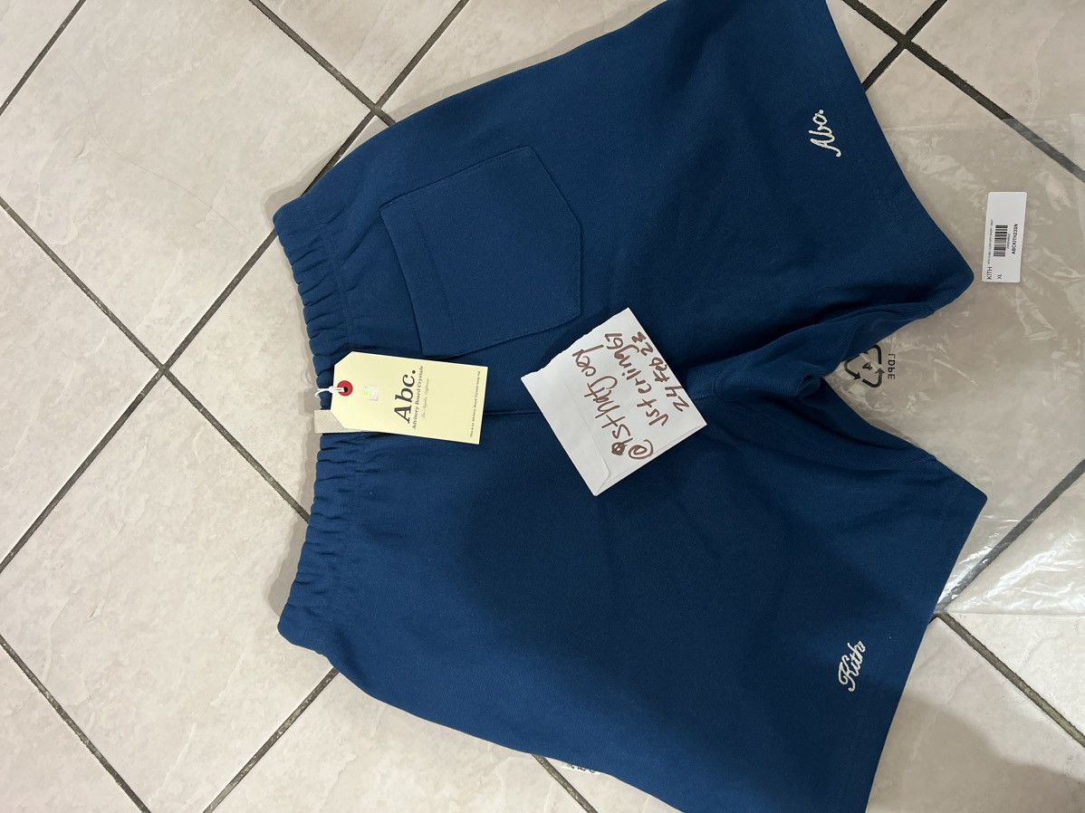 Advisory Board Crystals × Kith Kith x Advisory Board Crystals I love Kith Shorts sz XL Size US 38 / EU 54 - 10 Thumbnail