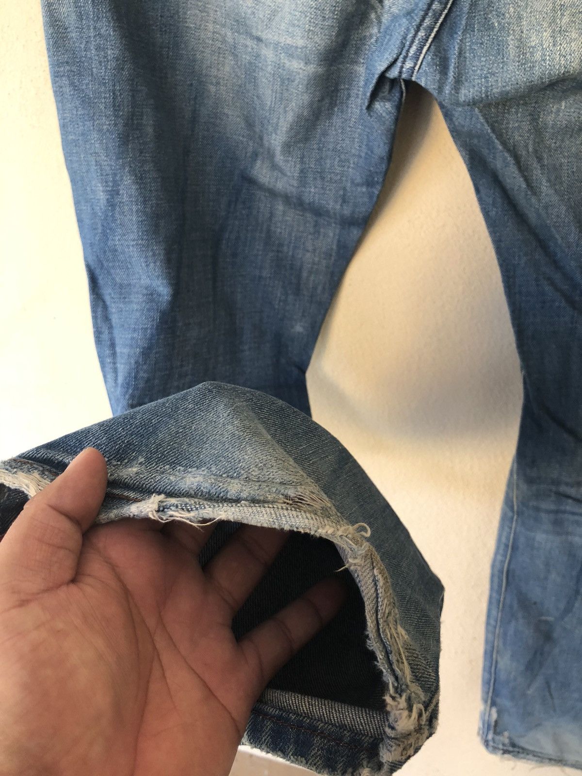 Diesel DIESEL MADE IN ITALY DISSTRESSED DENIM Size US 33 - 12 Thumbnail