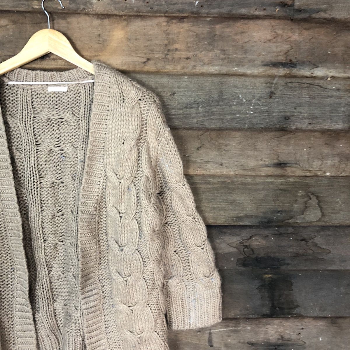 Aran Isles Knitwear D Gu Japan Brown cardigan cable Knitwear #c1180 Size US S / EU 44-46 / 1 - 5 Thumbnail