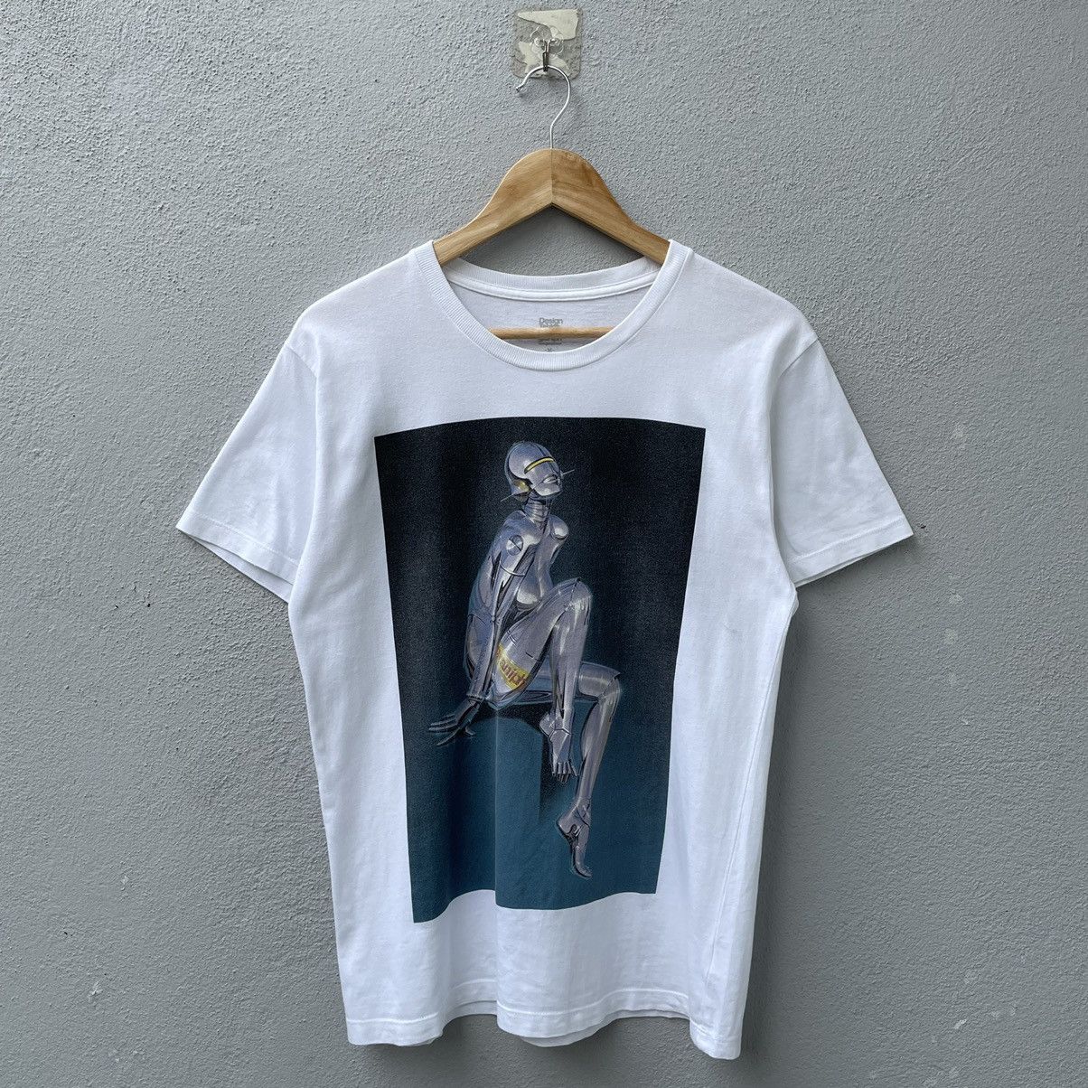 Japanese Brand Vintage Y2K Hajime Sorayama X Graniph Tee Shirt Size US M / EU 48-50 / 2 - 1 Thumbnail